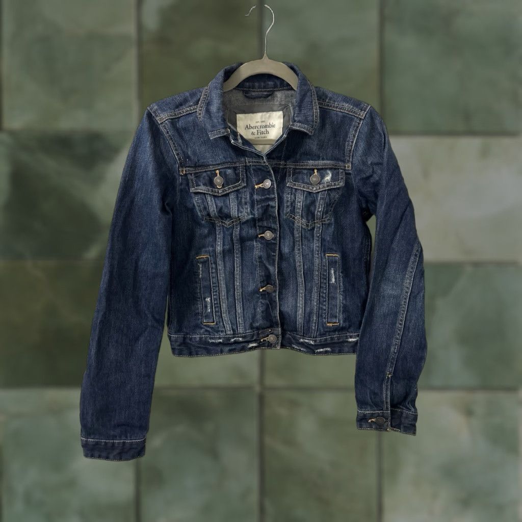 Abercrombie & Fitch Abercrombie & Fitch Denim Jacket Womens M Dark Wash Distressed Trucker Short Sleeve Long Sleeve Button Front Collared Logo Vintage No Size M / US 6-8 / IT 42-44 - 1 Thumbnail