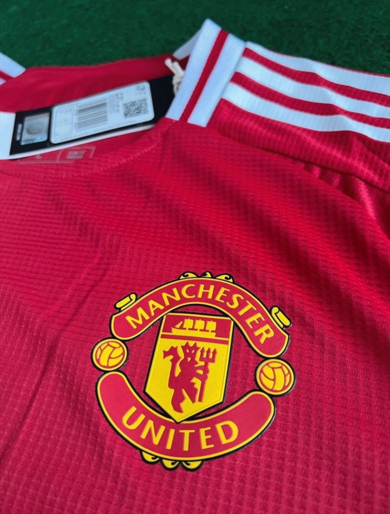 Adidas Jersey Adidas Manchester United 24/25 Authentic Martinez Size US L / EU 52-54 / 3 - 6 Thumbnail