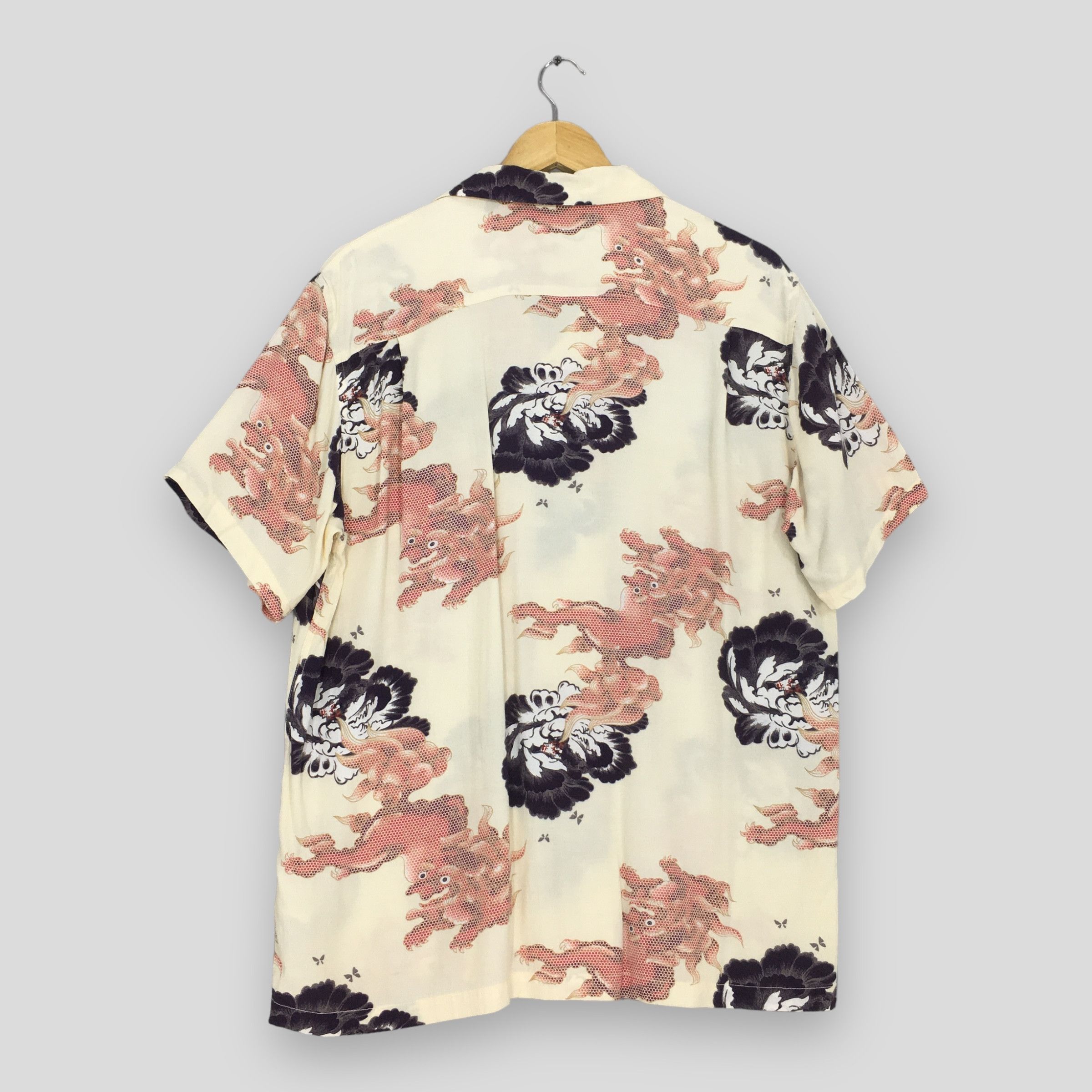 Japanese Brand Vintage 90s Hawaiian Japanese Thunder God Raijin Rayon Shirt Size US L / EU 52-54 / 3 - 7 Thumbnail