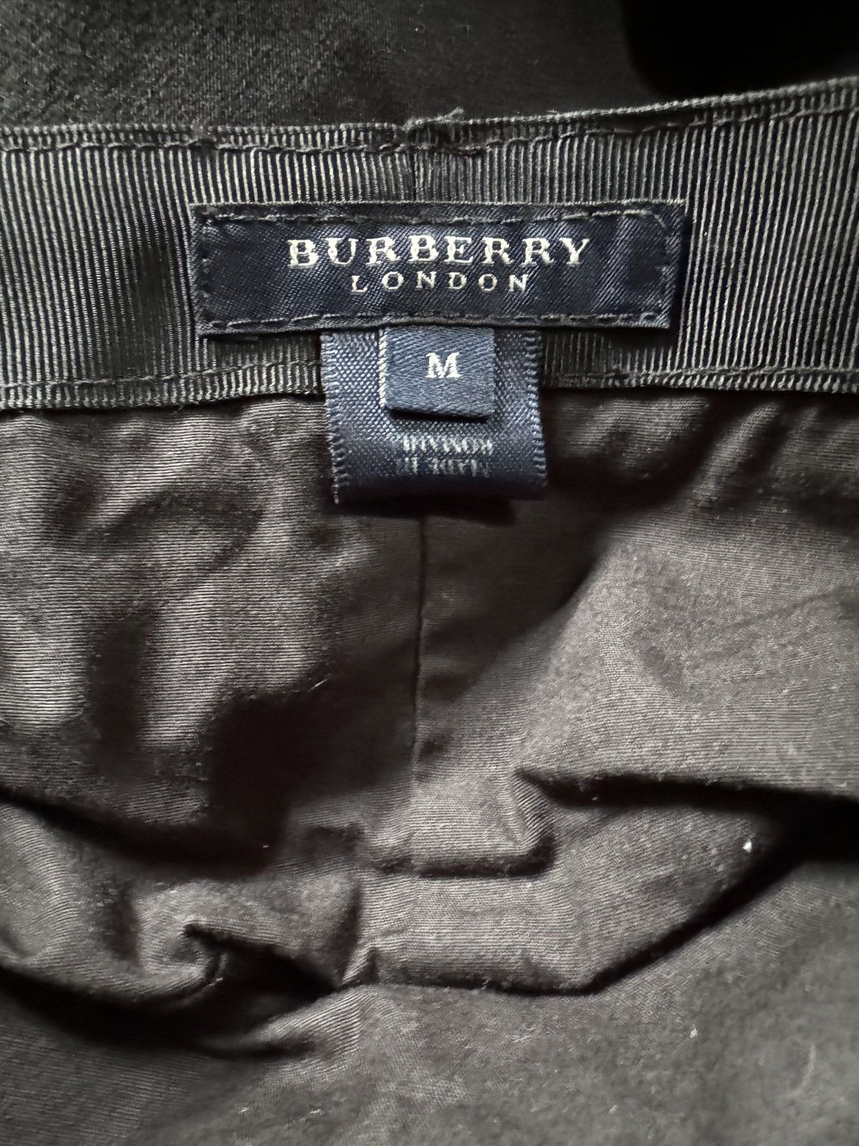 Burberry Very rare Burberry black/white Baseball Hat Size ONE SIZE - 8 Thumbnail