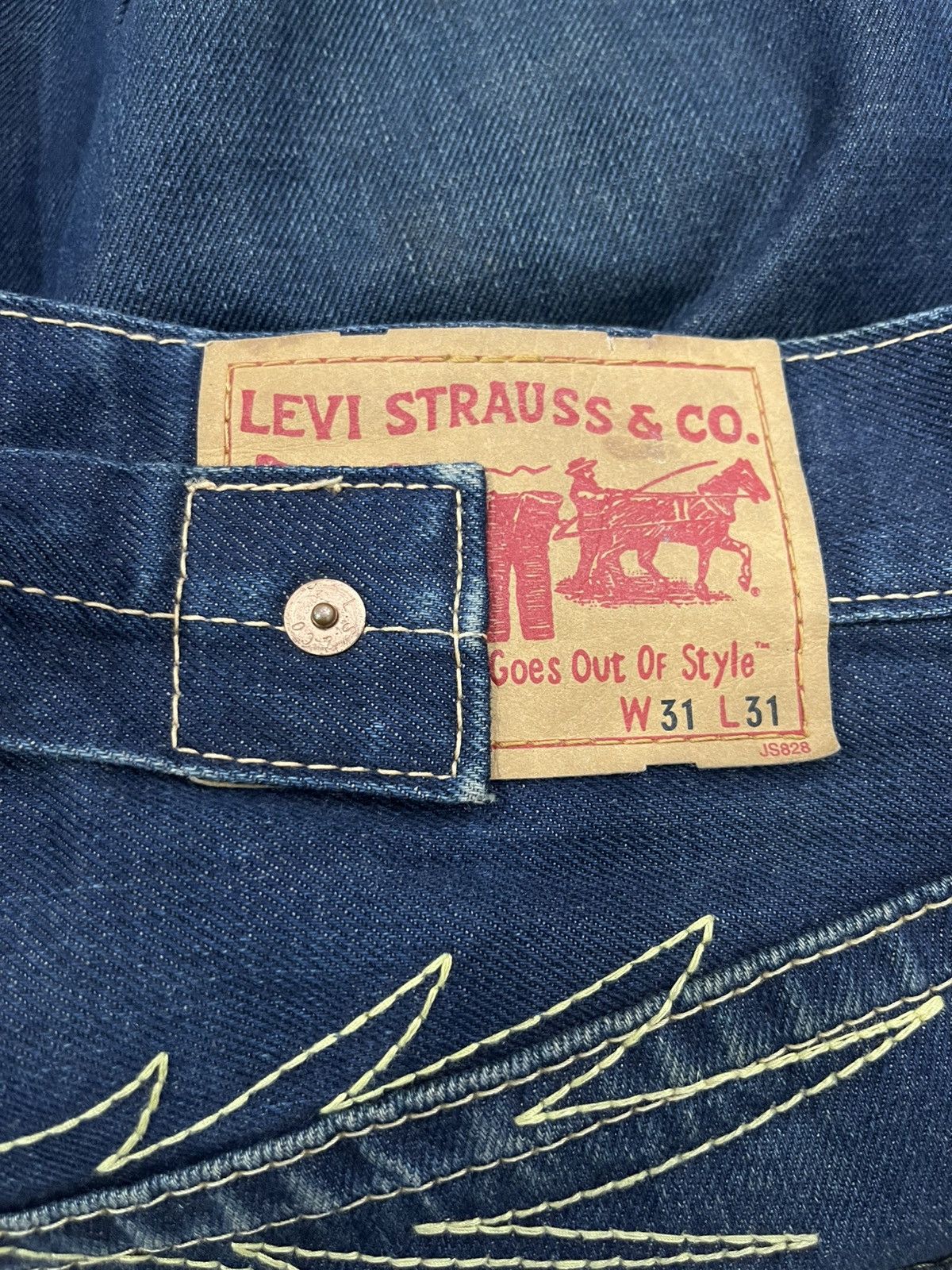 Levi's VINTAGE LEVIS FLAME STITCH JAPAN MADE Size US 31 - 4 Thumbnail