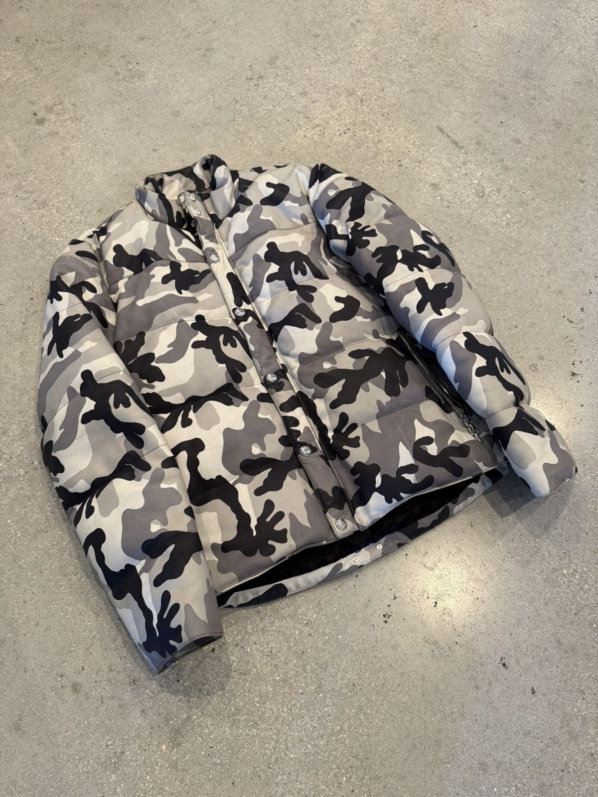 Chrome Hearts Chrome Hearts Snow Camo Leather Puffer Jacket Size US XXL / EU 58 / 5 - 12 Thumbnail