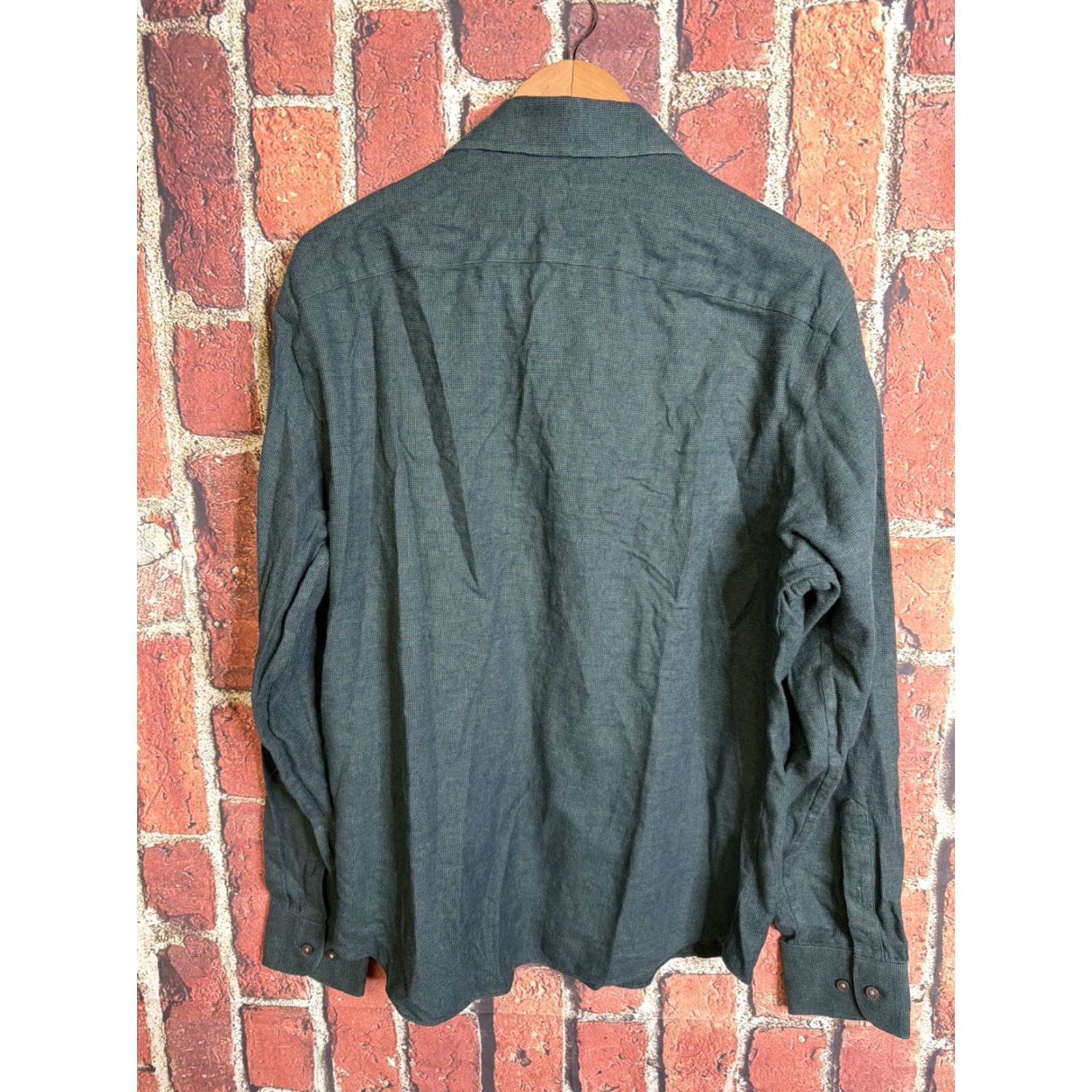 UNTUCKit UNTUCKit Men's Long Sleeve Flannel Button Shirt Large Green Solid Wrinkle Free Relaxed Fit Size US L / EU 52-54 / 3 - 3 Thumbnail