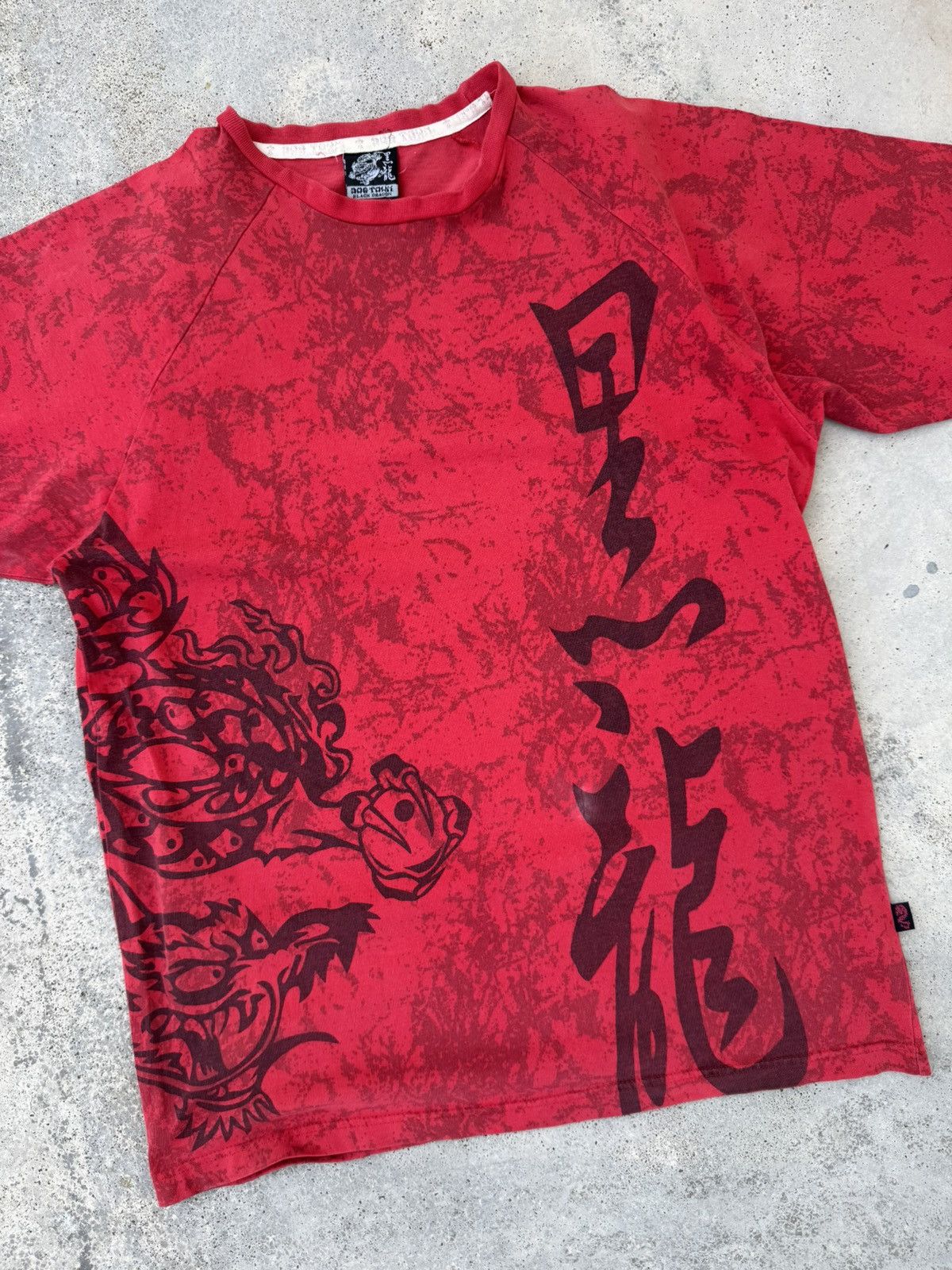 Dogtown 2000s Dogtown Red Dragon Over Print Tees Size US L / EU 52-54 / 3 - 4 Thumbnail