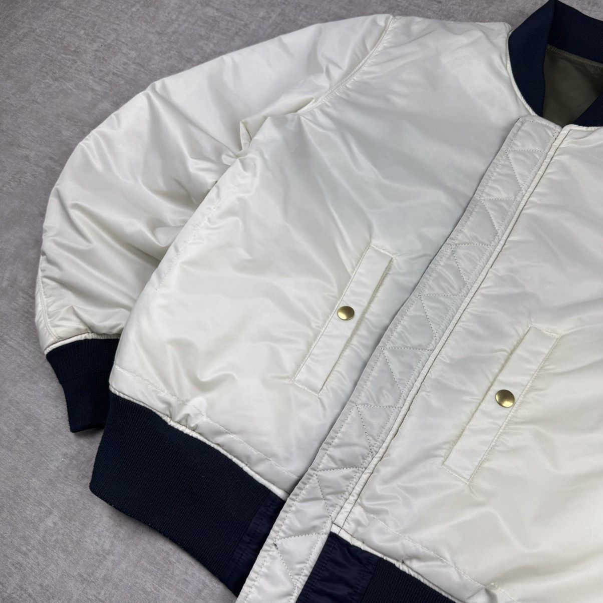 Alpha Industries × Kith Alpha Industries x Kith Reversible Bomber Jacket Size US S / EU 44-46 / 1 - 17 Thumbnail
