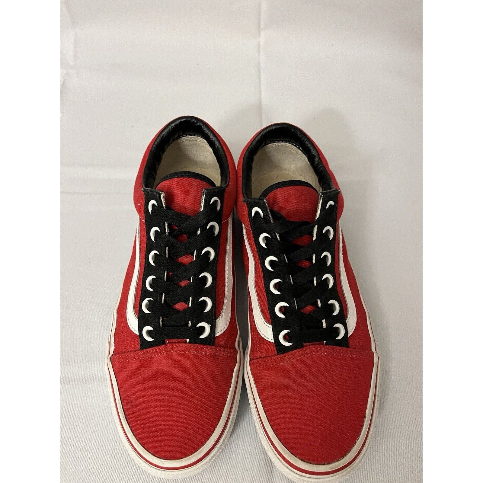 Vans Custom Red Vans With Roses men’s size 6 women’s size 7.5 Size US 6 / EU 39 - 4 Thumbnail