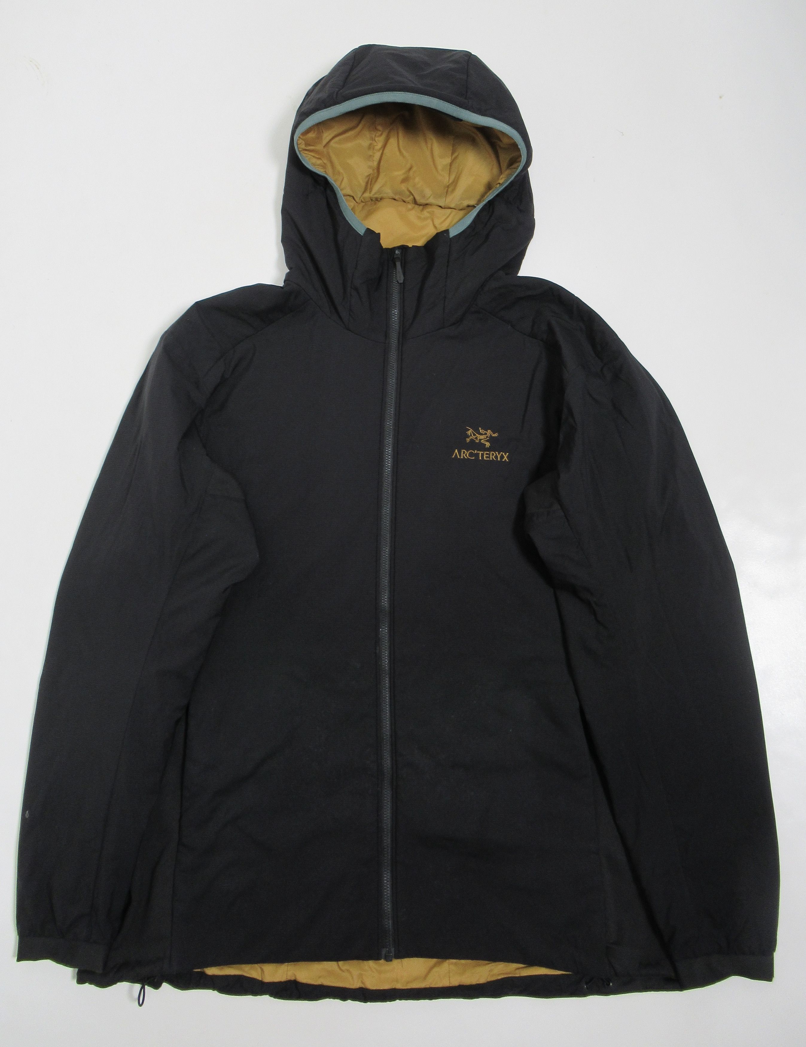 Arc'teryx Arc'teryx Women's Atom Hoody Jacket Dark Magic Size XL Size XL / US 12-14 / IT 48-50 - 1 Thumbnail