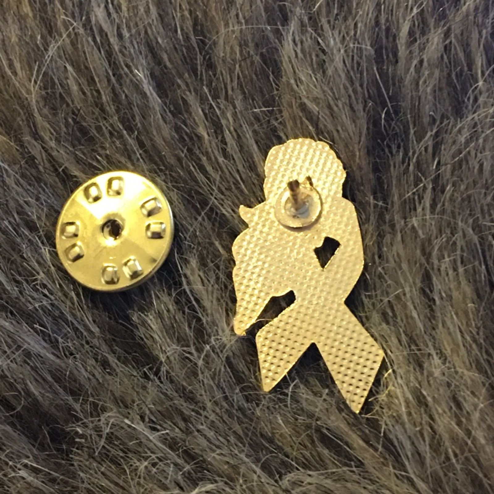 Jewelry Gold tone angel with light blue ribbon tie tac pin Size ONE SIZE - 3 Thumbnail