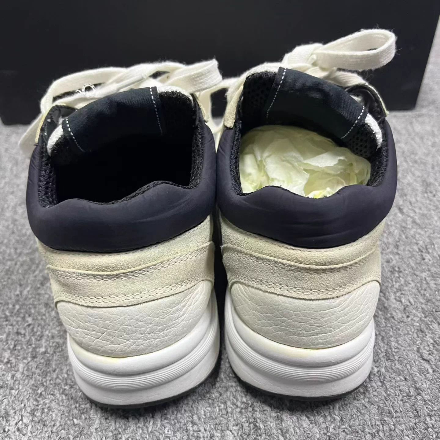 Chanel Chanel Ivory Black White Panda Low-Top Trainers 35 Size US 4 / IT 34 - 4 Thumbnail