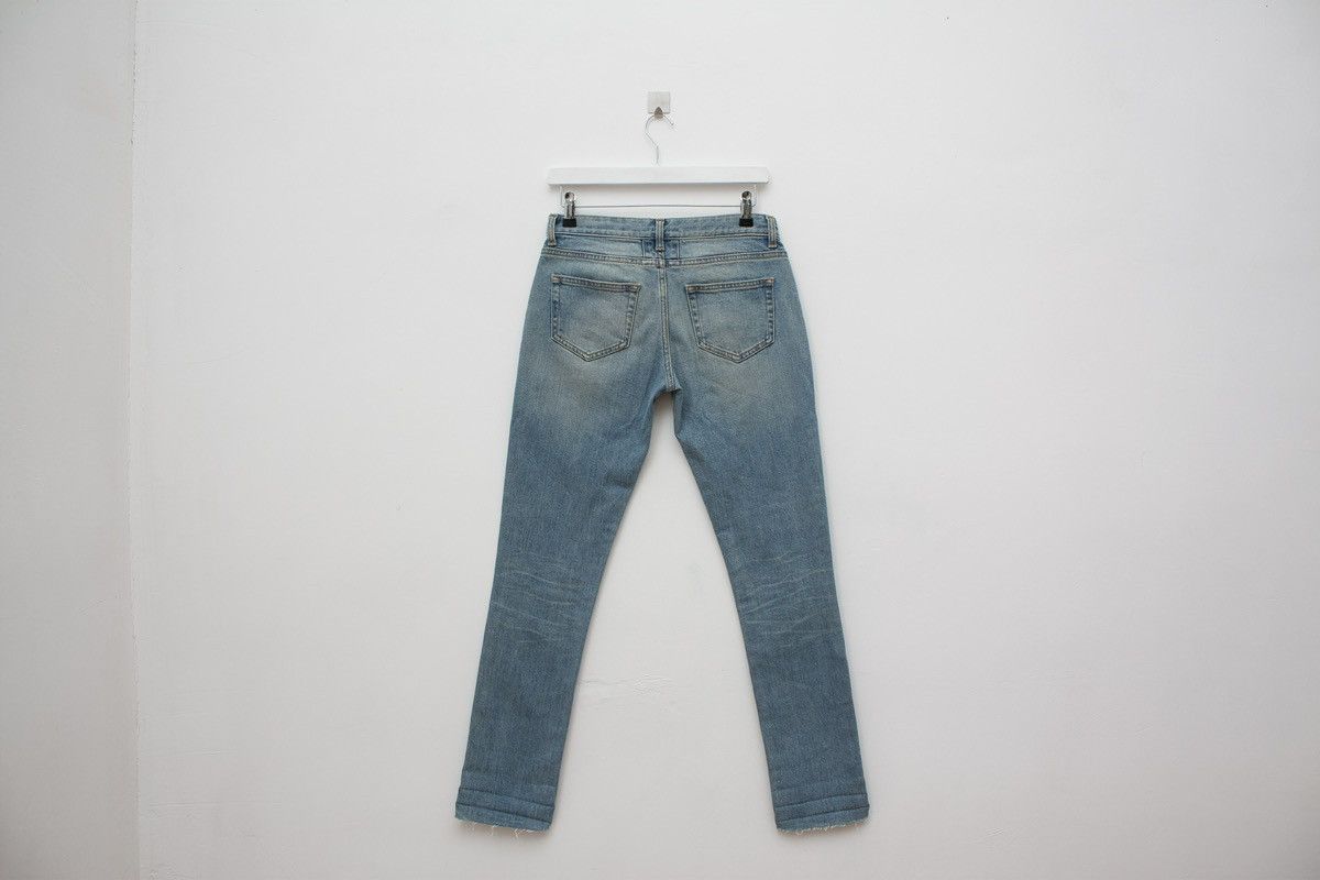 Saint Laurent Paris Saint Laurent Paris Ripped Knee Jeans Size 26" / US 2 / IT 38 - 2 Thumbnail