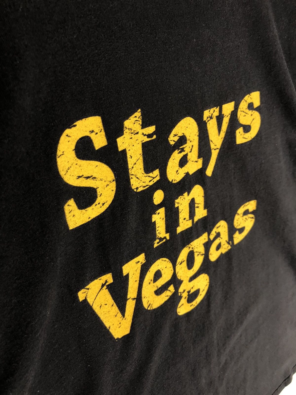 Vintage Vintage Y2K What Happens In Vegas Stays In Vegas Tshirt Size US XL / EU 56 / 4 - 14 Thumbnail