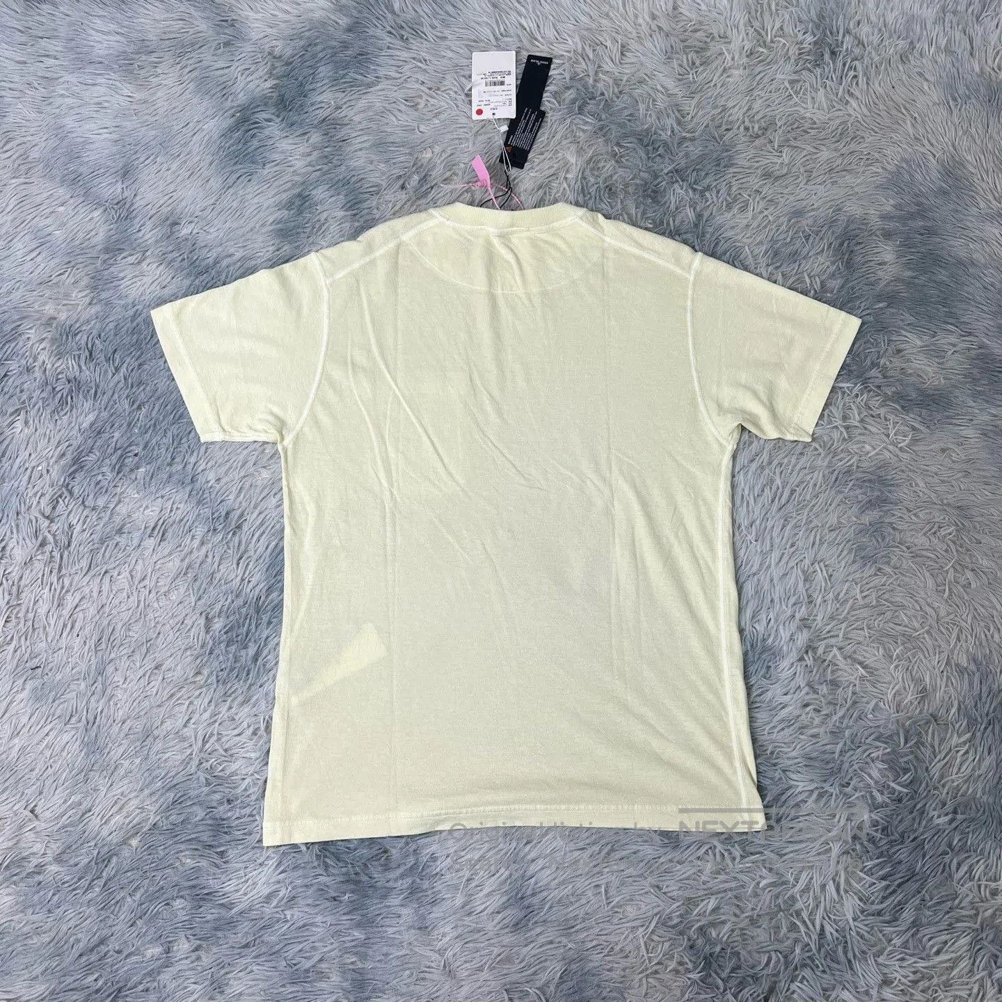 Stone Island Stone Island Short-Sleeve T-Shirt. Size US L / EU 52-54 / 3 - 2 Thumbnail