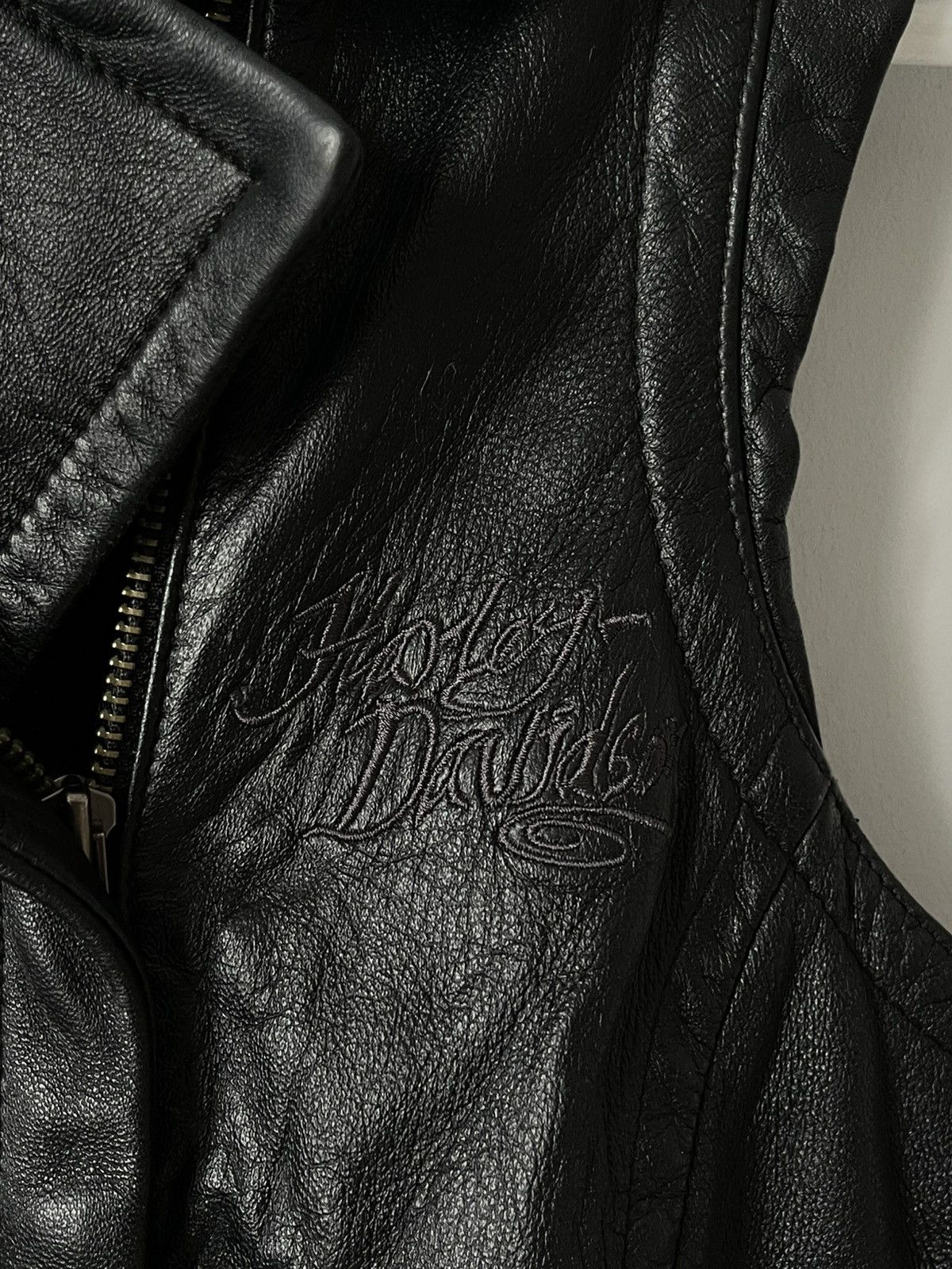 Harley Davidson Vintage Harley Davison Zip Up Leather Vest Embroidered Logo Size S / US 4 / IT 40 - 4 Thumbnail