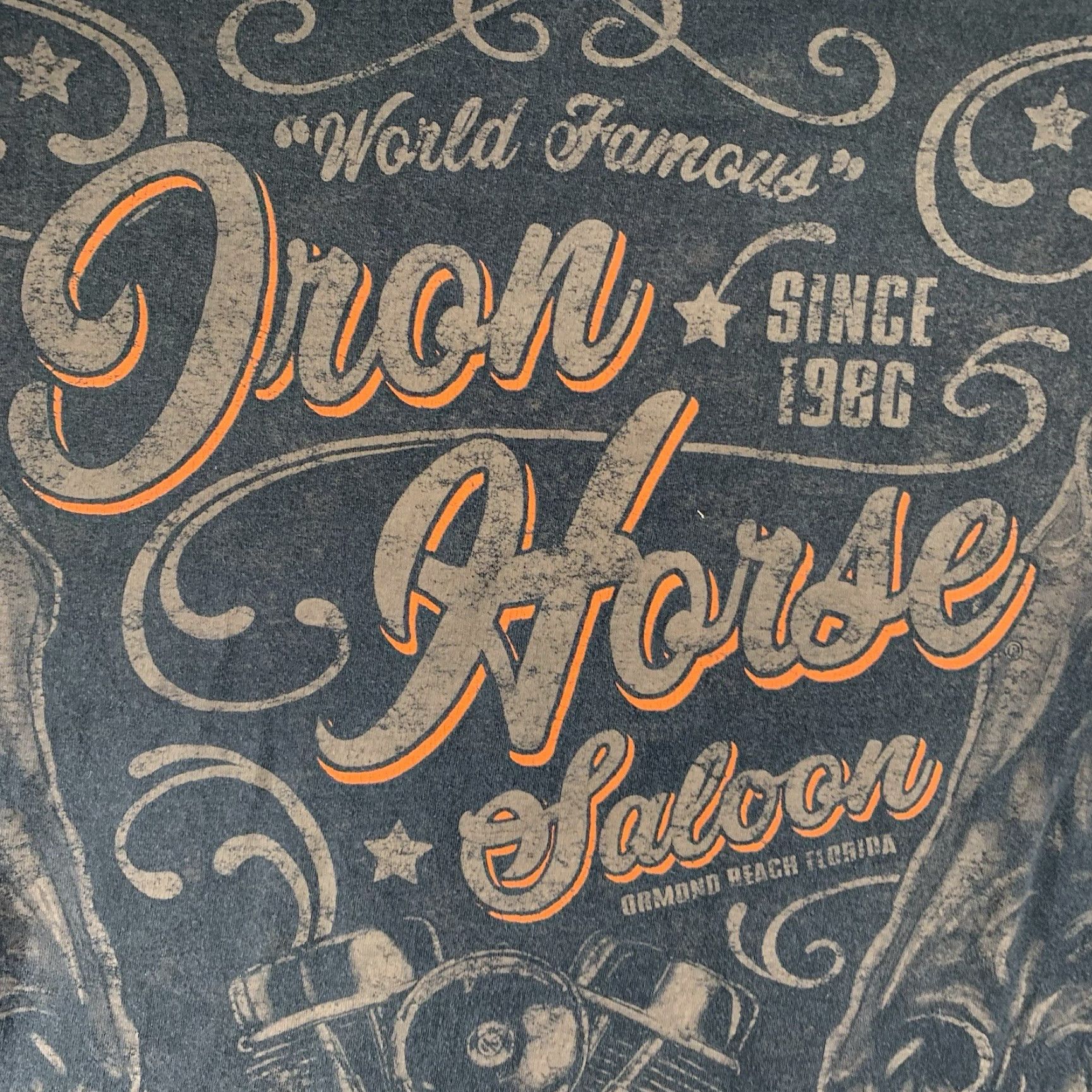 Gildan VINTAGE Iron Horse Saloon Shirt Mens XL Black Graphic T-Shirt Biker Horse Florida 2017 Bike Week Size US XL / EU 56 / 4 - 2 Thumbnail