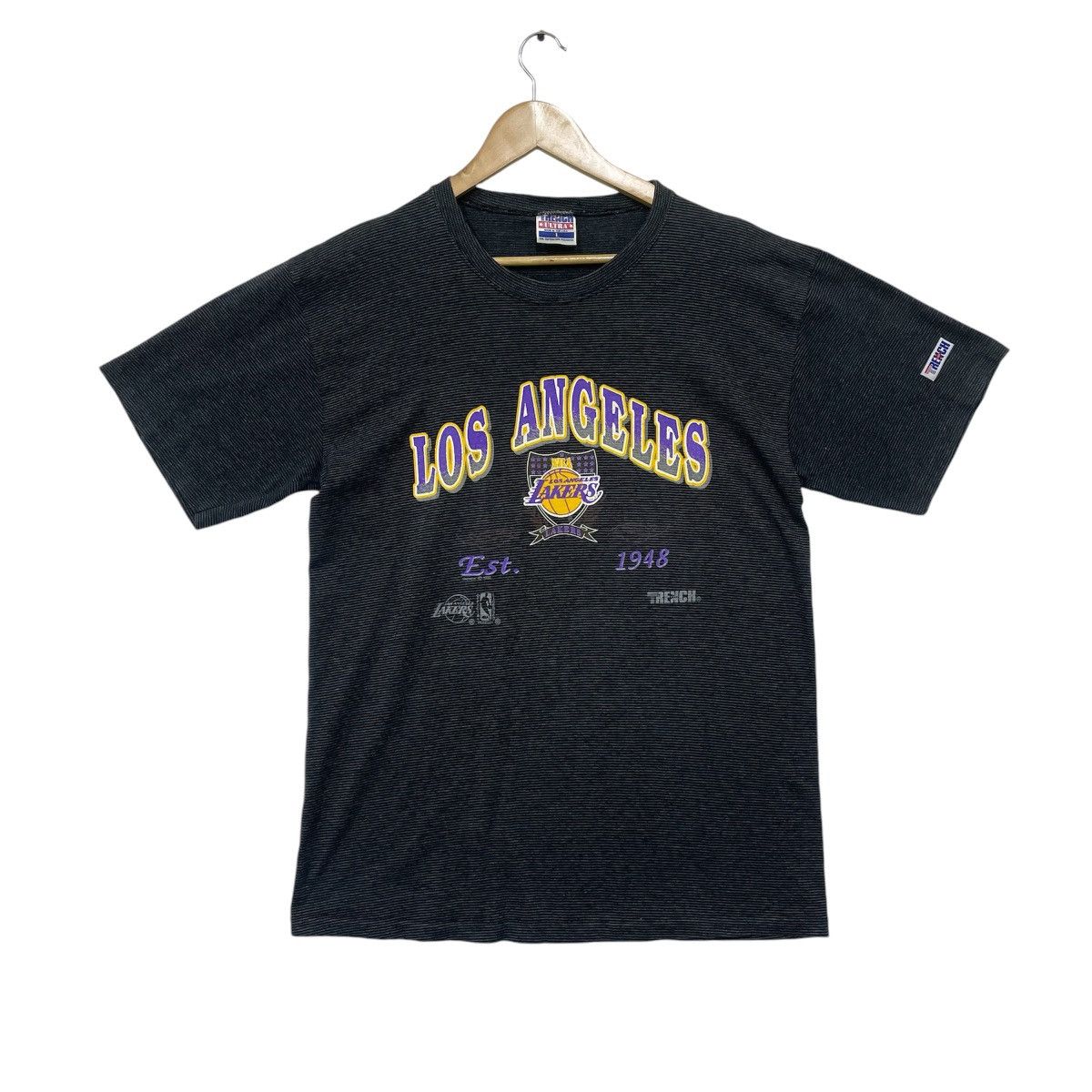 NBA Vintage 90s Carzy Lakers Los Angeles NBA Tees Trenc h Size US L / EU 52-54 / 3 - 1 Thumbnail