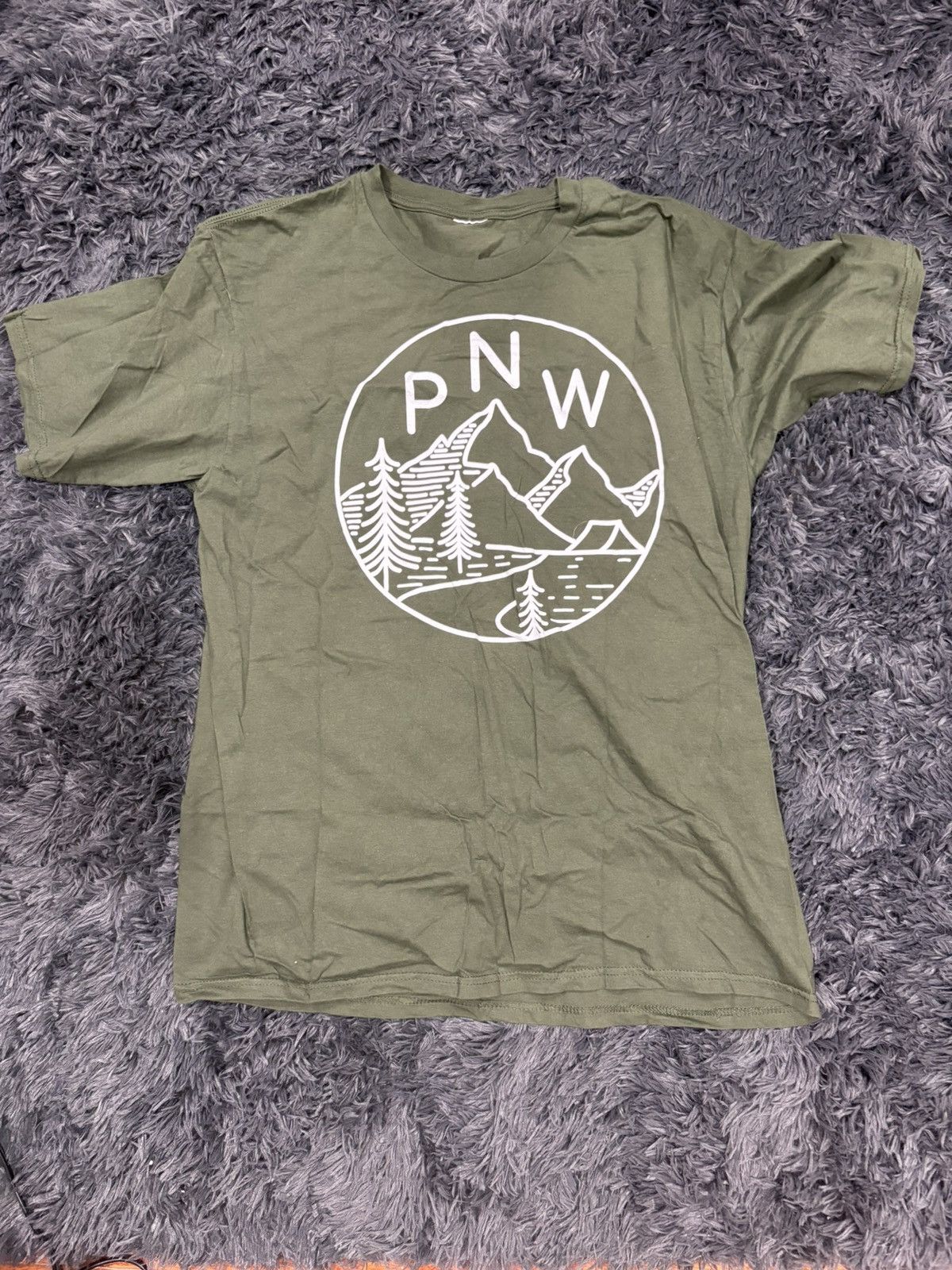 Other Green PNW t-shirt Size US L / EU 52-54 / 3 - 1 Thumbnail