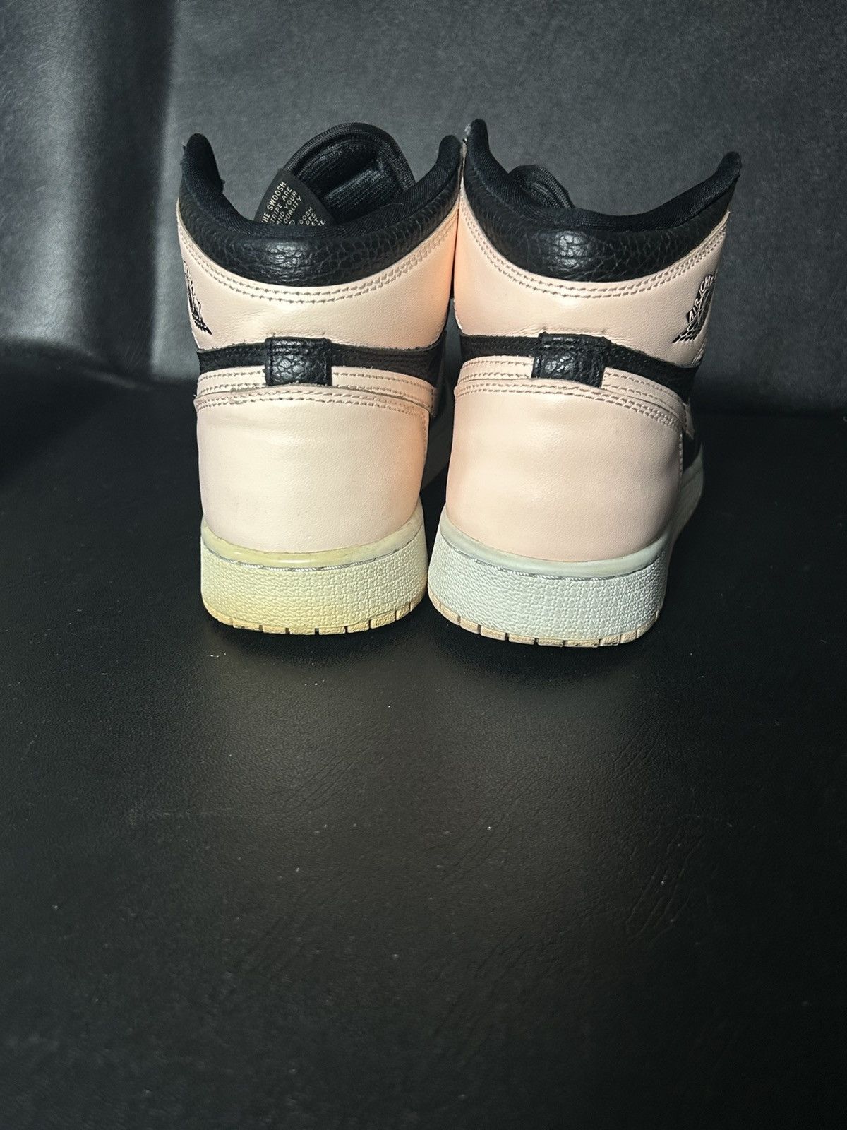 Nike Air Jordan 1 High Retro Crimson Tint Size 4.5Y GS 575441-081 Size US 4.5 / IT 34.5 - 3 Thumbnail