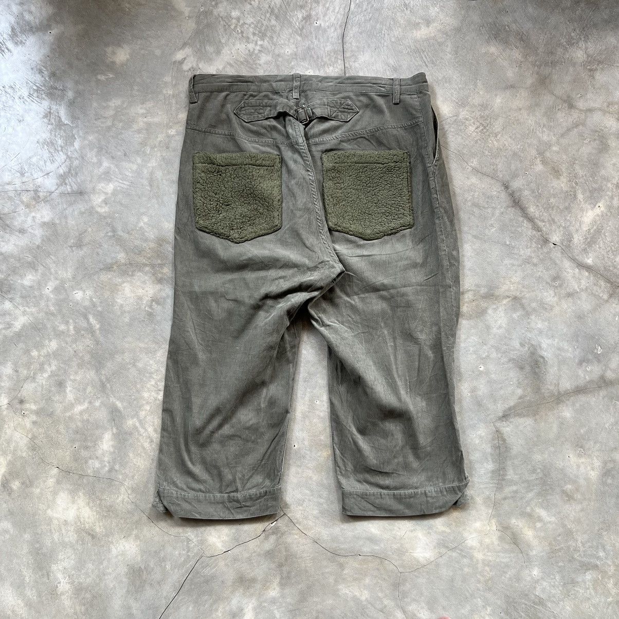Issey Miyake Vintage Ne-Net Sherpa Pocket Buckle Back Short Pants Size US 32 / EU 48 - 2 Thumbnail