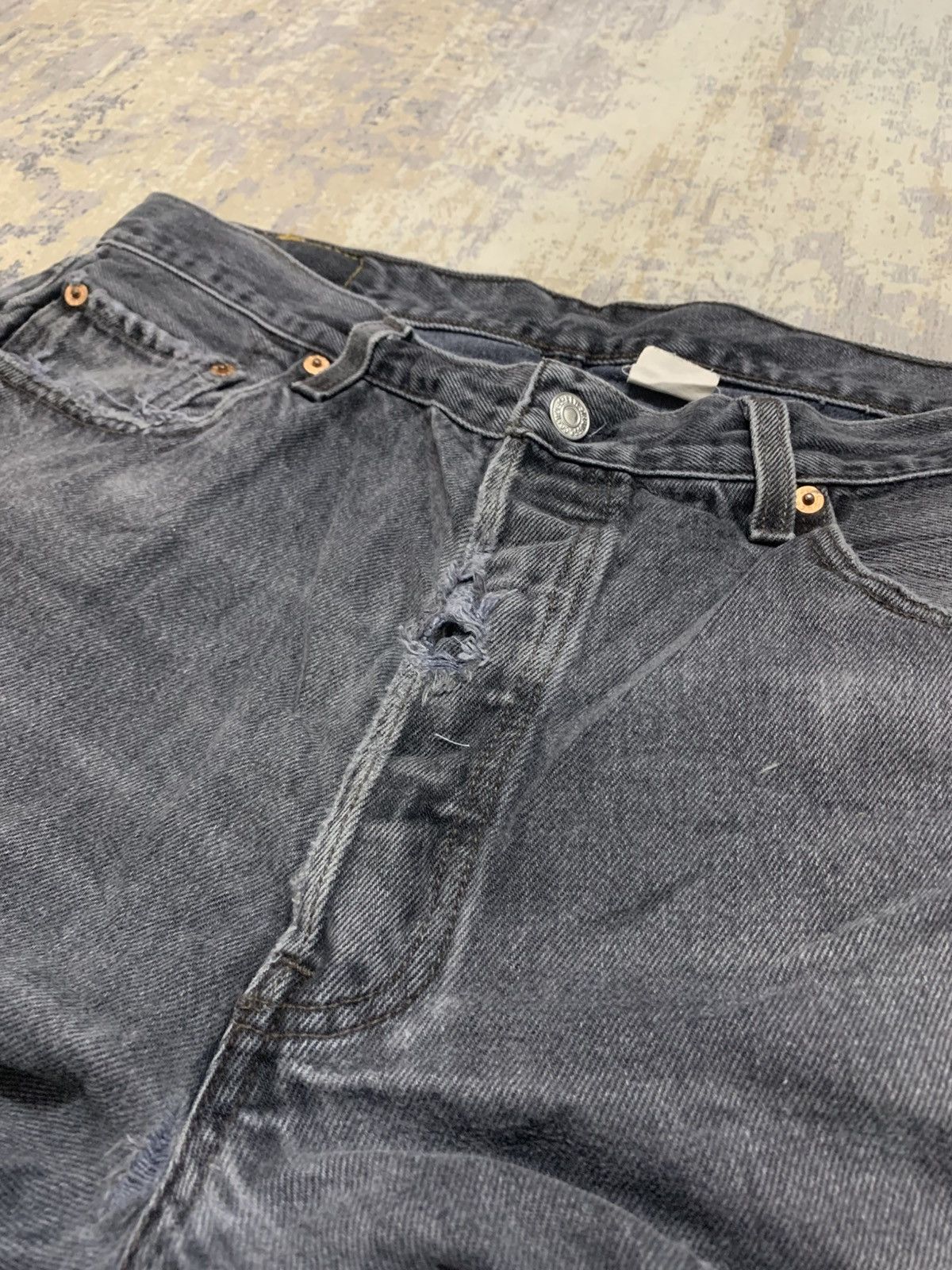 Levi's Vtg Levis 501 Levis Faded Black Wash Jeans W34 Size US 34 / EU 50 - 6 Thumbnail