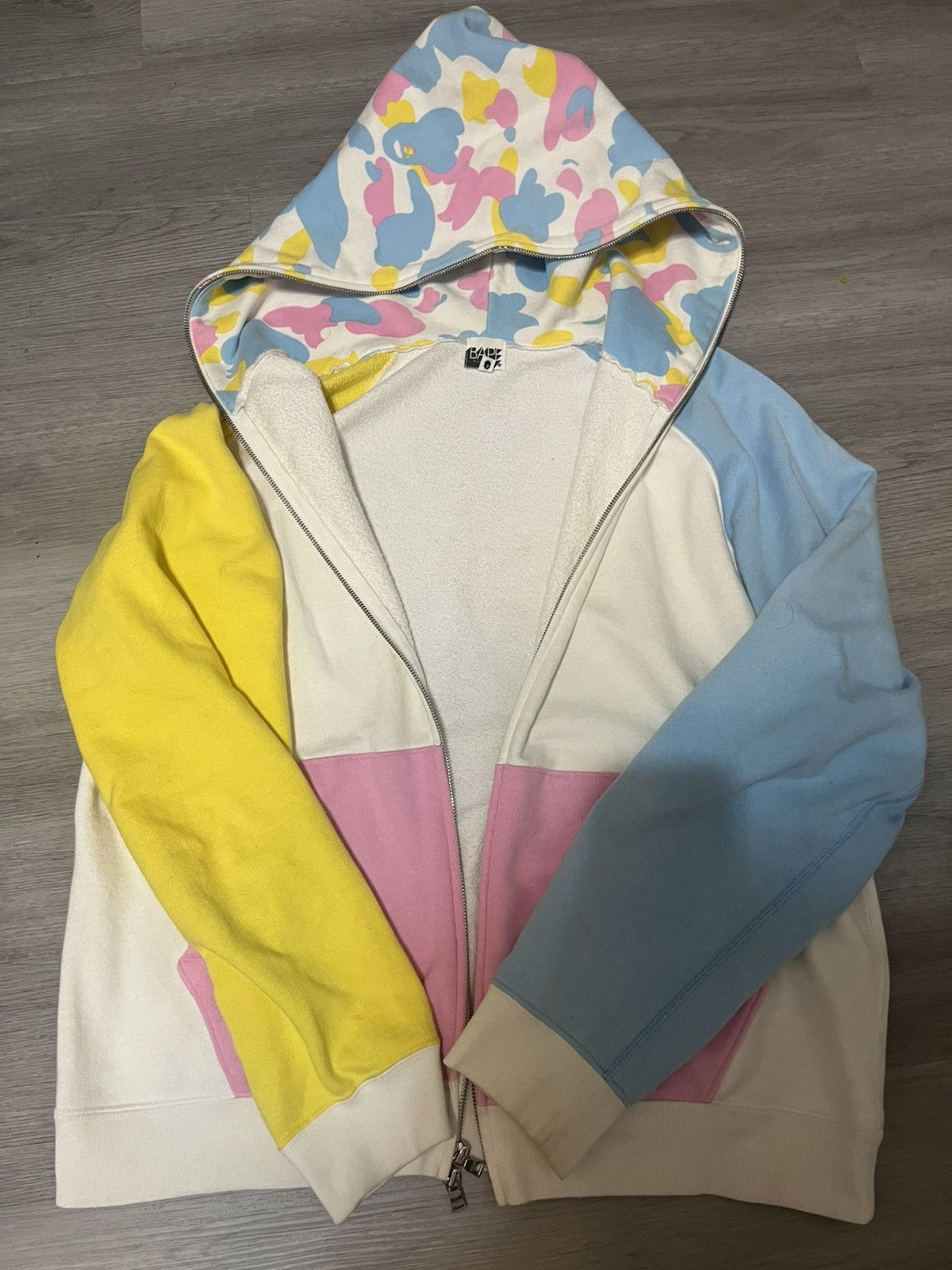 Bape Nigo Bape Cotton Candy Camo Hoodie 2006 Size US M / EU 48-50 / 2 - 1 Thumbnail