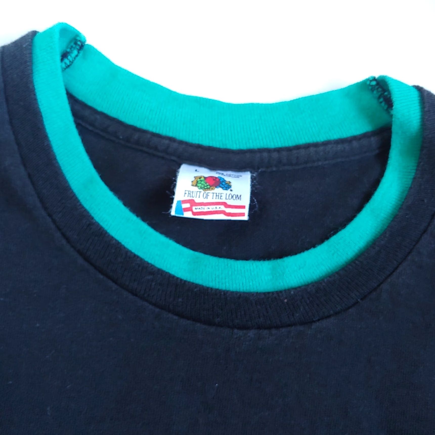 Fruit Of The Loom VINTAGE Fruit of the Loom Oswego New York Shirt L Mens Black Teal Cuffs Single Stitch Retro USA Shirt (T-Shirt) Size US L / EU 52-54 / 3 - 6 Thumbnail