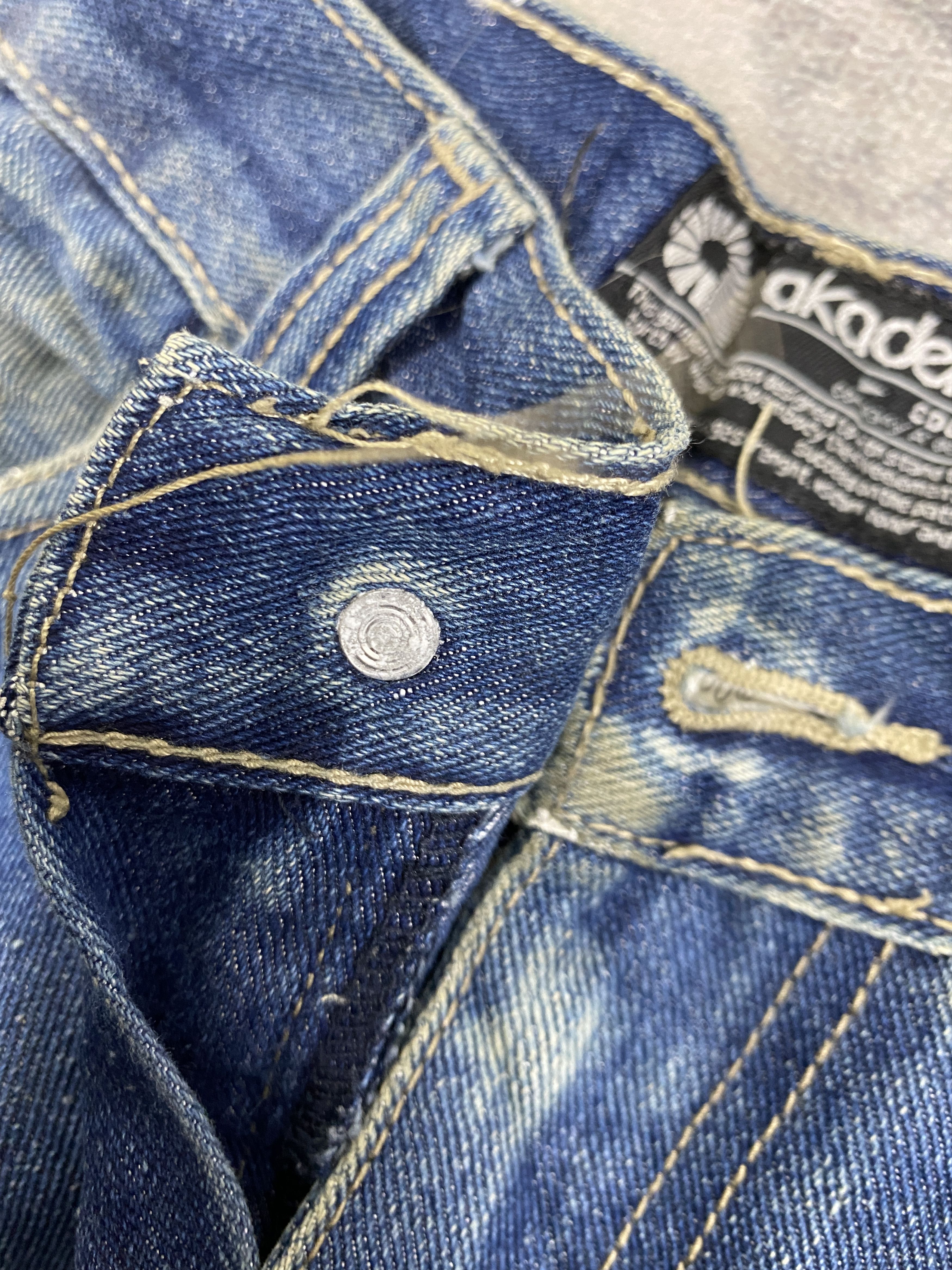 Japanese Brand Faded Blue Vintage akademiks Baggy Jeans 34x29.5- JN3813 Size US 34 / EU 50 - 7 Thumbnail