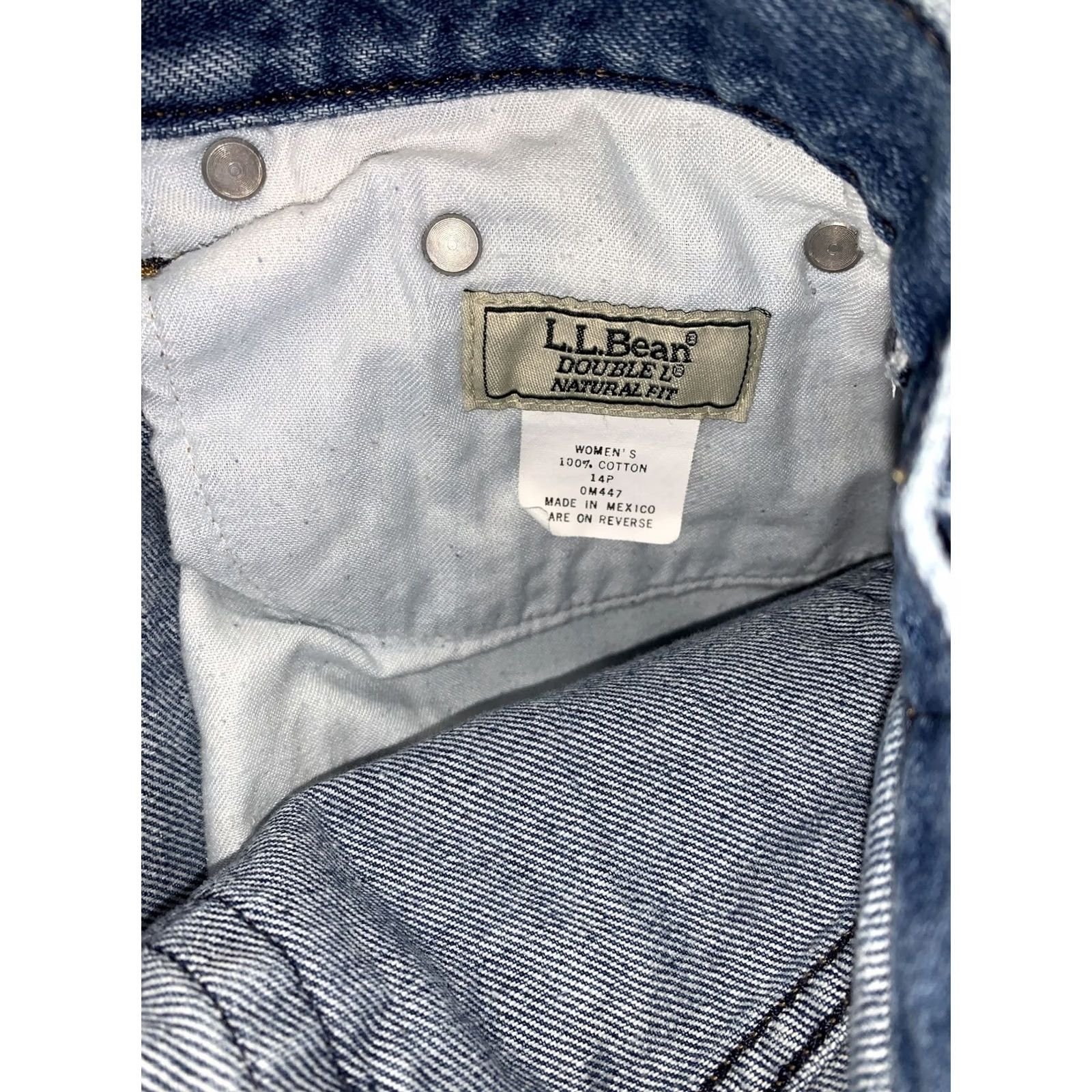 Vintage VINTAGE L.L. Bean Jeans Women 14P Denim Blue Straight Leg 100% Cotton Size 14P Petite Womens Pants Size 36" / US 14 / IT 50 - 8 Thumbnail
