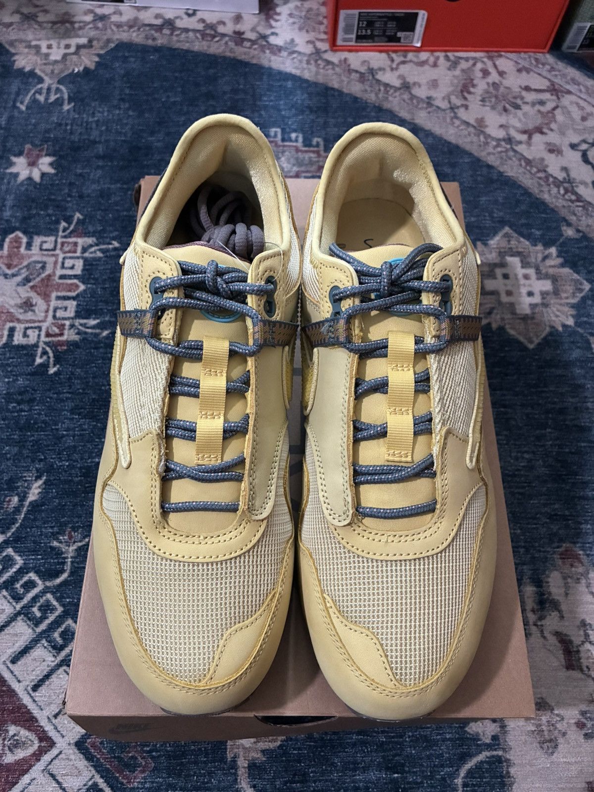Nike × Travis Scott Nike Air Max 1 Travis Scott Cactus Jack Saturn Gold Size US 11 / EU 44 - 6 Thumbnail