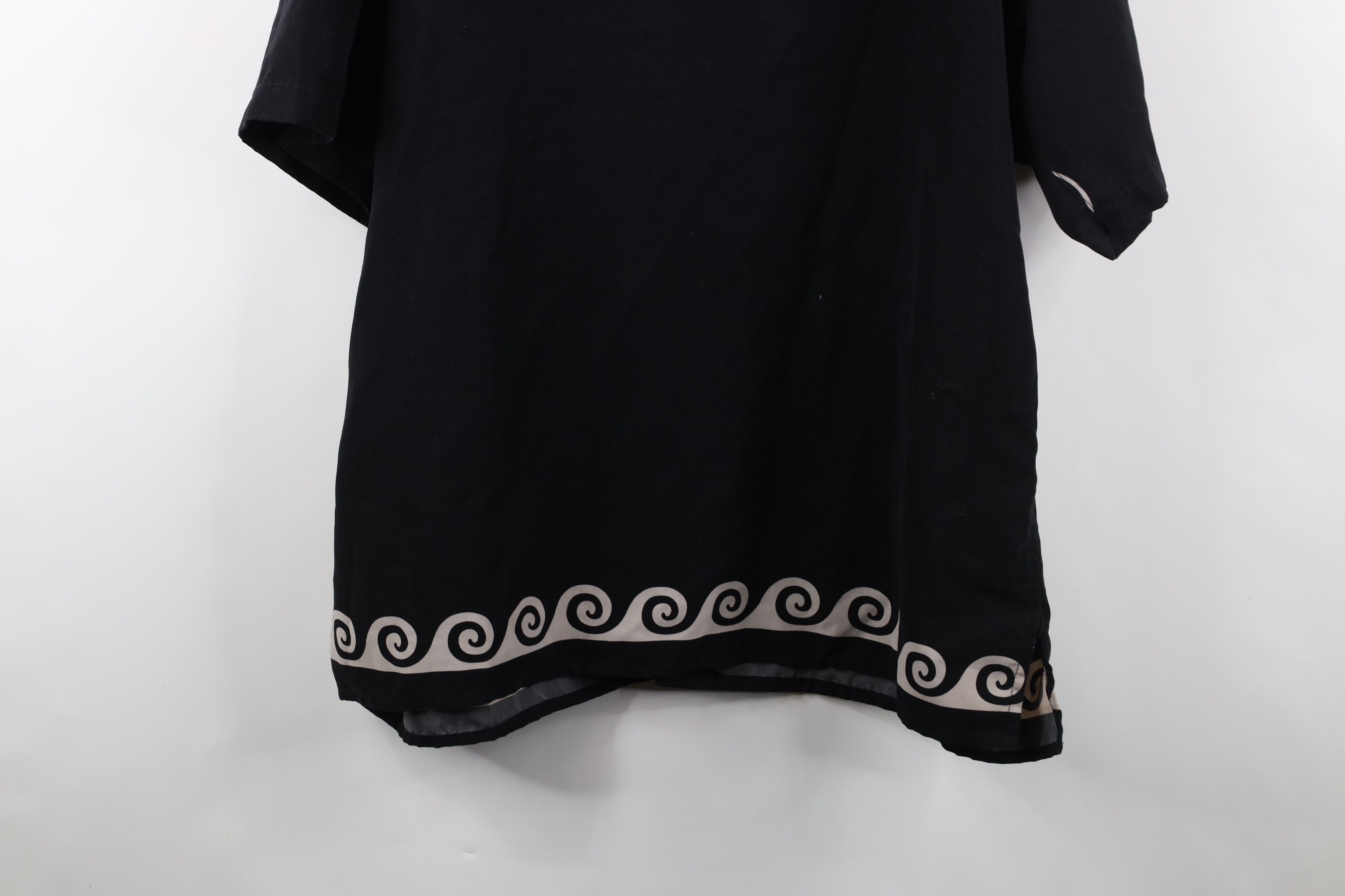 Vintage Vintage 90s Y2K Streetwear Flames Yin Yang Button Shirt Size US XL / EU 56 / 4 - 13 Thumbnail