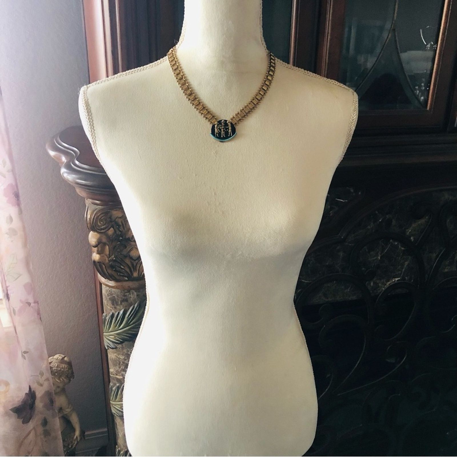 Vintage Vintage Diorios Egyptian revival enamel book chain necklace Size ONE SIZE - 6 Thumbnail