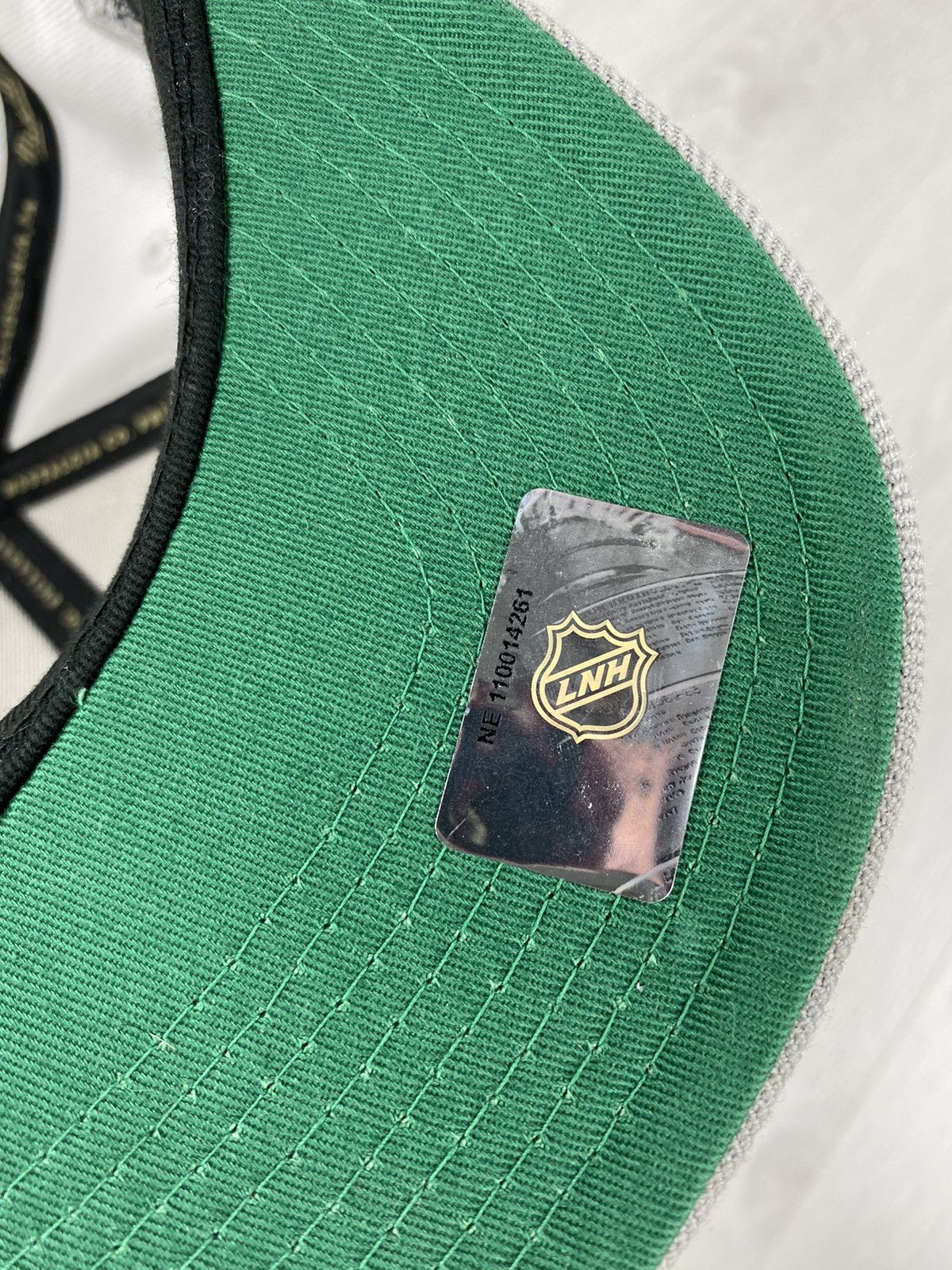 Mitchell & Ness Los Angeles Kings Mitchell Ness Cap Hat Ducks Rangers Bills Size ONE SIZE - 9 Thumbnail
