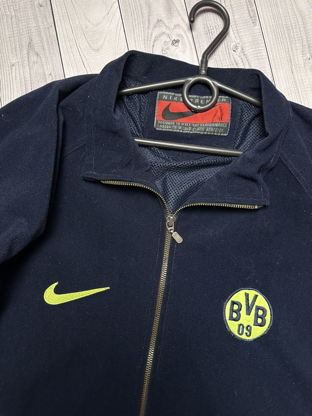Nike × Vintage Vintage Nike Borussia Dortmund soccer tracksuit size M rare Size US M / EU 48-50 / 2 - 6 Thumbnail