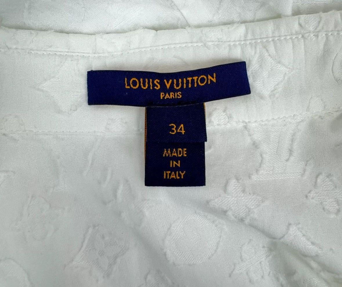 Louis Vuitton Louis Vuitton White shirt with classic logo shirt Size US S / EU 44-46 / 1 - 6 Thumbnail