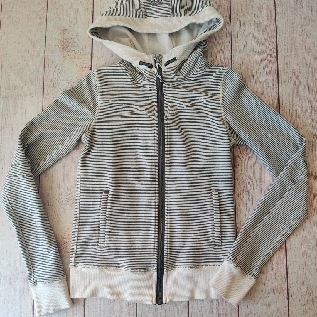Lululemon Bliss Break Hoodie sz 4 Size S / US 4 / IT 40 - 3 Thumbnail