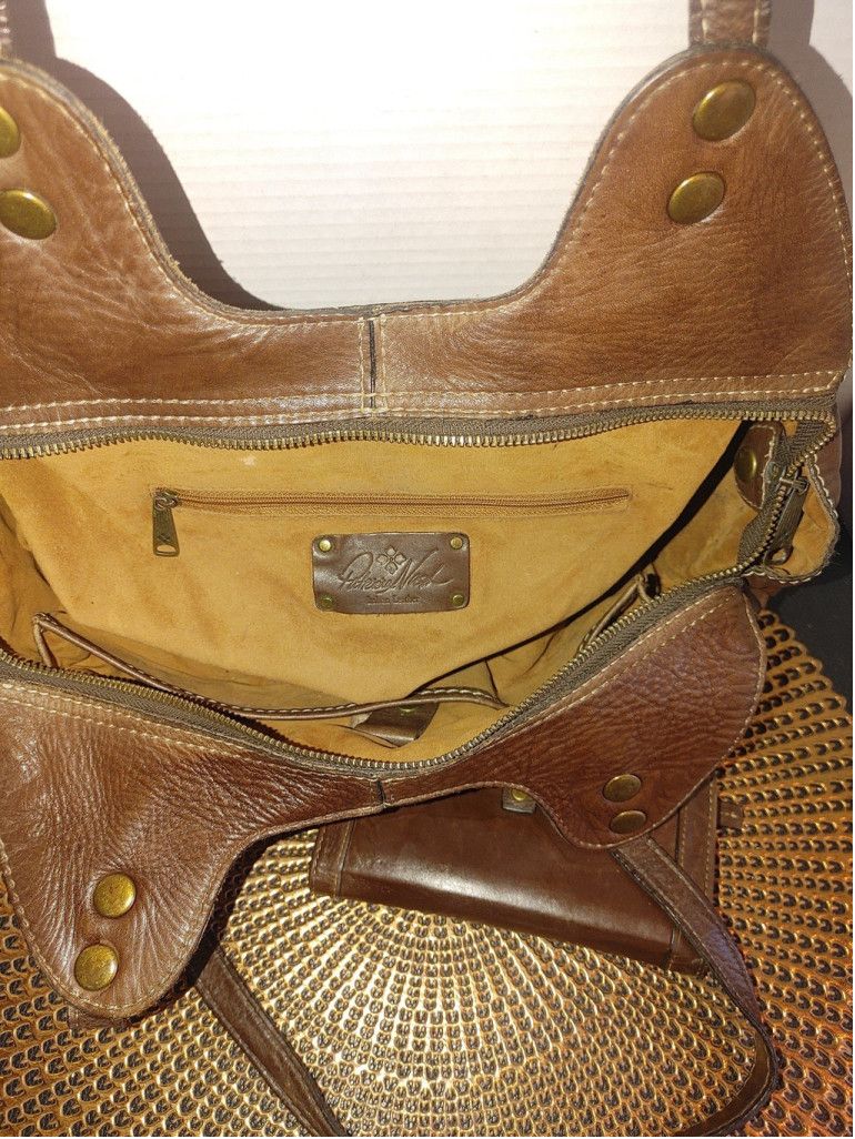 Patricia Nash Patricia Nash Leather Shoulder Bag & Fossil Wallet Size ONE SIZE - 9 Thumbnail