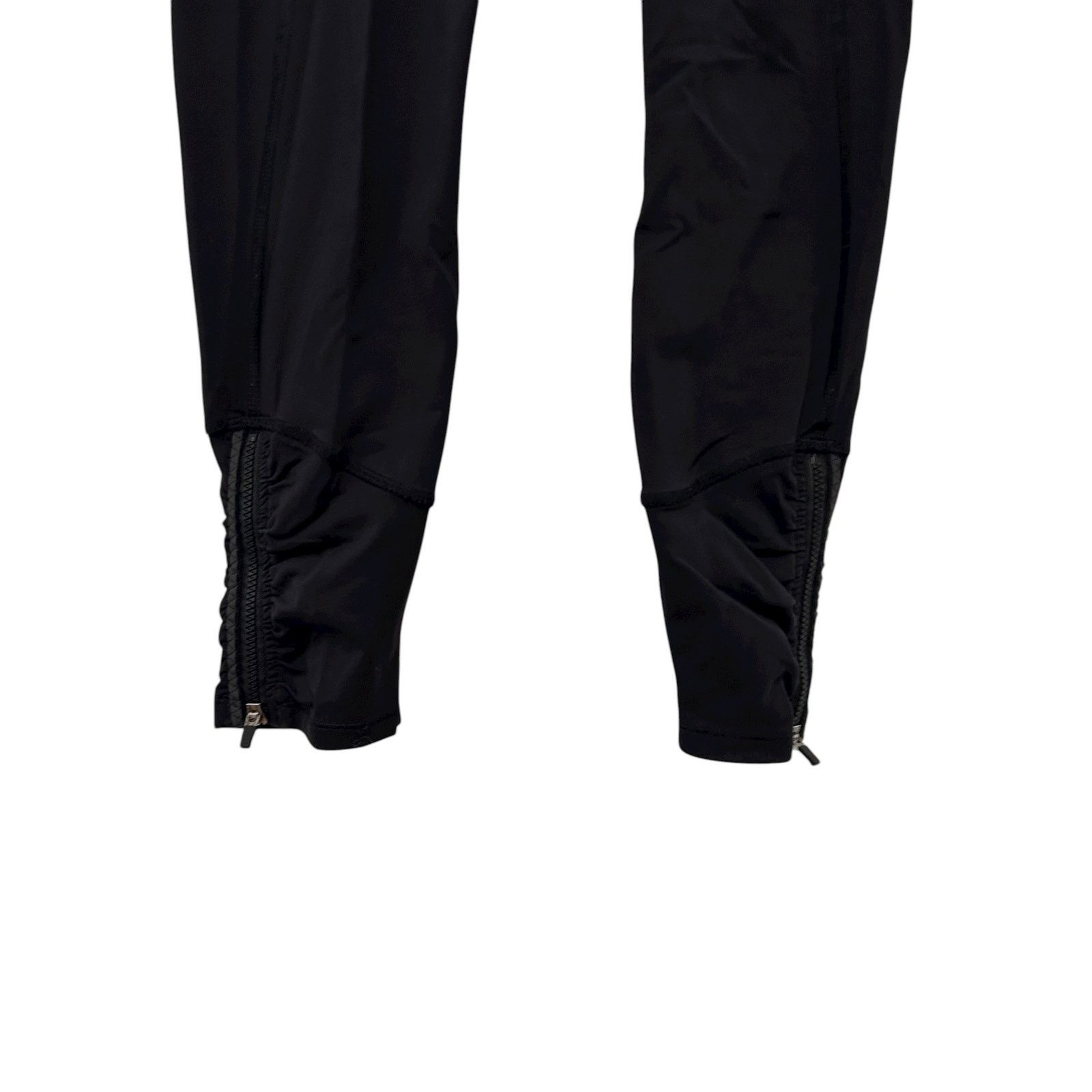 Lululemon Lululemon Black White Striped Leggings Sz 4 Size 27" / US 4 / IT 40 - 3 Thumbnail