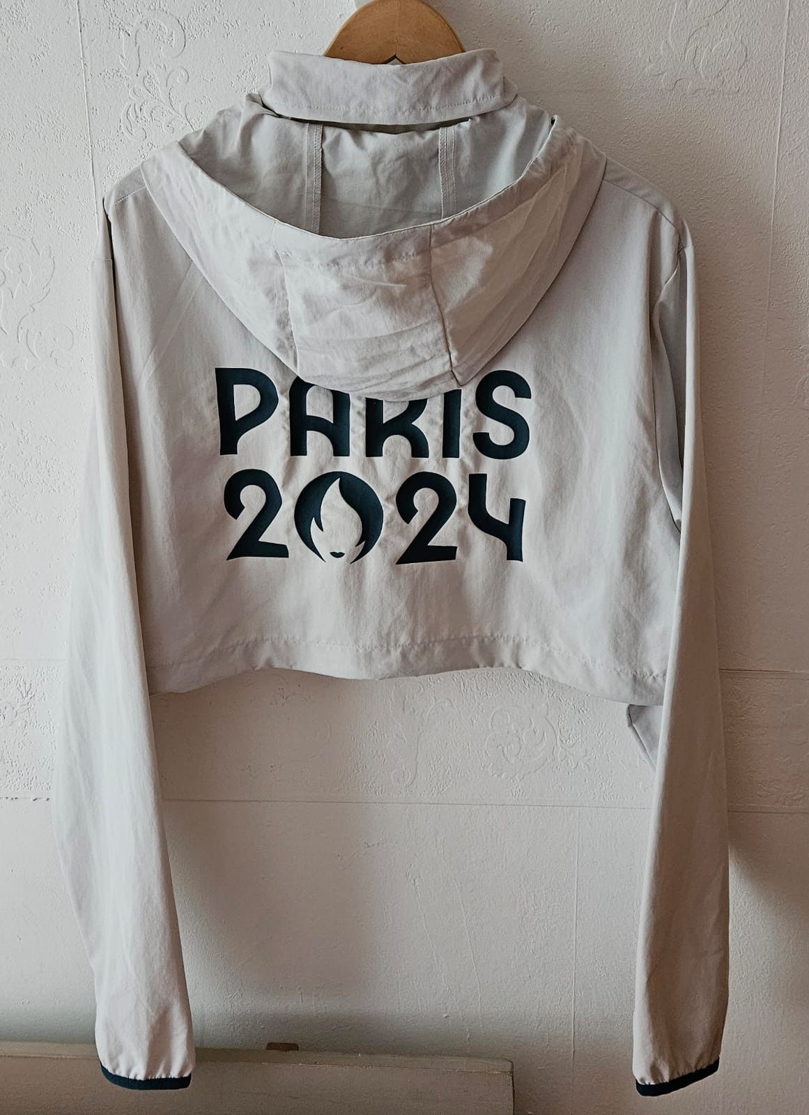Vintage Official Paris 2024 Olympic Volunteer Technical Jacket XL Size US XL / EU 56 / 4 - 5 Thumbnail