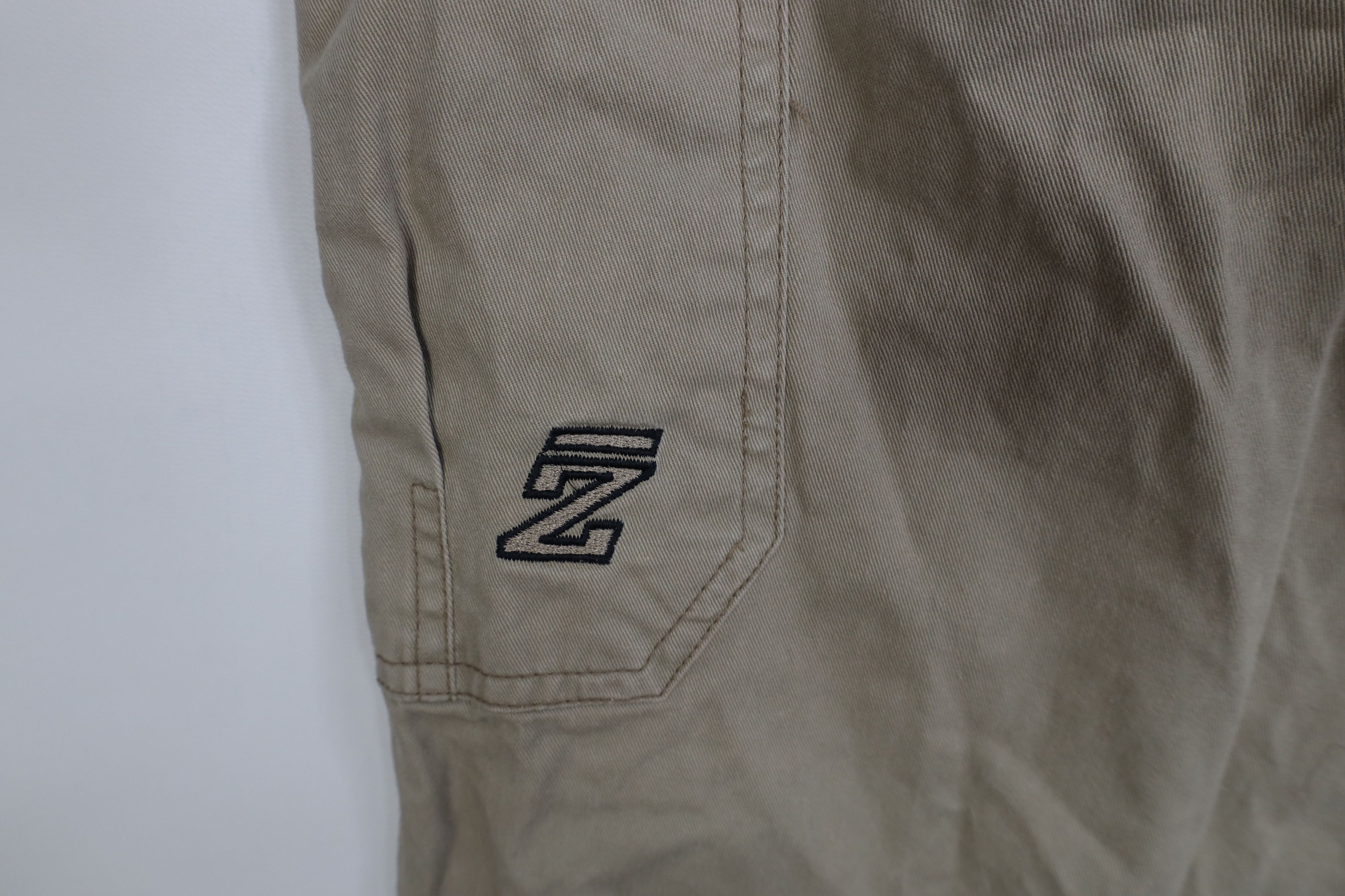 Vintage Vintage 90s Y2K Streetwear Big Pocket Wide Leg Cargo Pants Size US 36 / EU 52 - 14 Thumbnail
