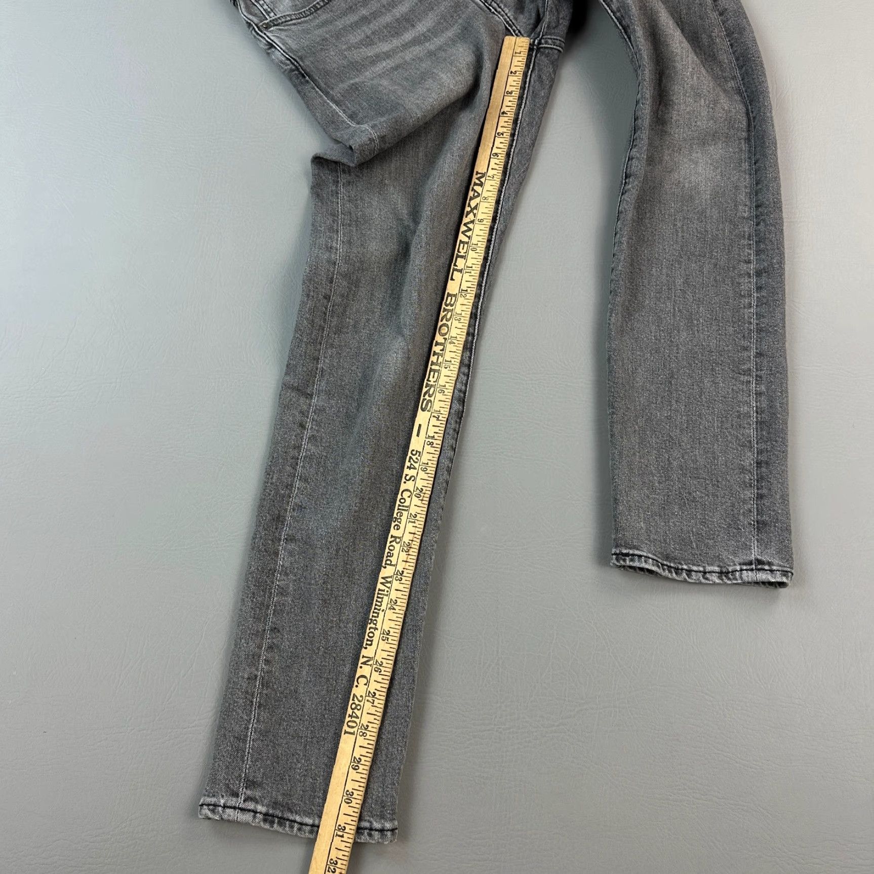 Levi's Levis 512 Premium Jeans Mens 34x32 Charcoal Wash Slim Taper Fit 5-Pocket Denim Jeans Mens Size US 34 / EU 50 - 2 Thumbnail