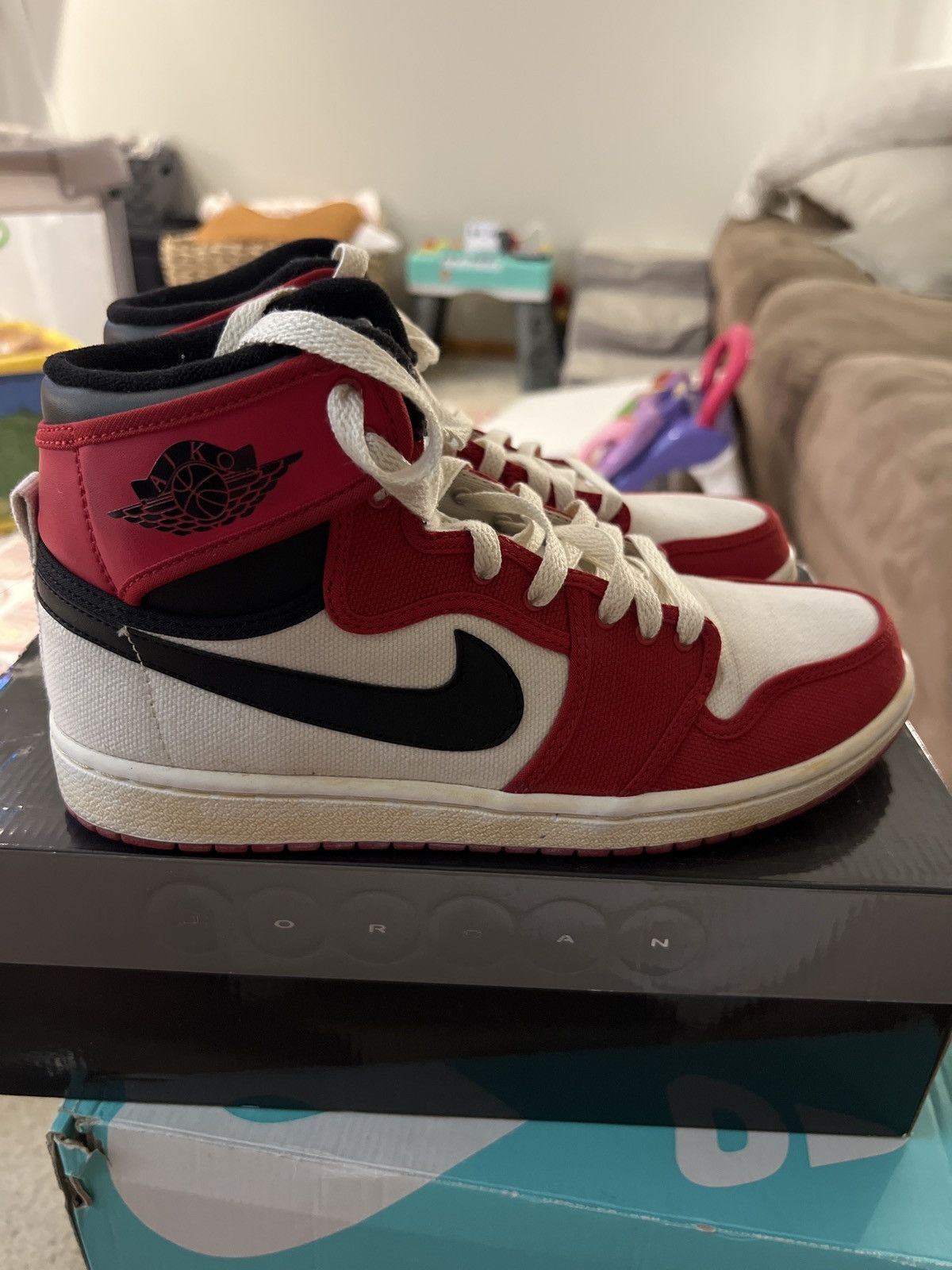 Jordan Brand Air Jordan 1 Retro KO HI “Vintage” Size US 9 / EU 42 - 1 Thumbnail
