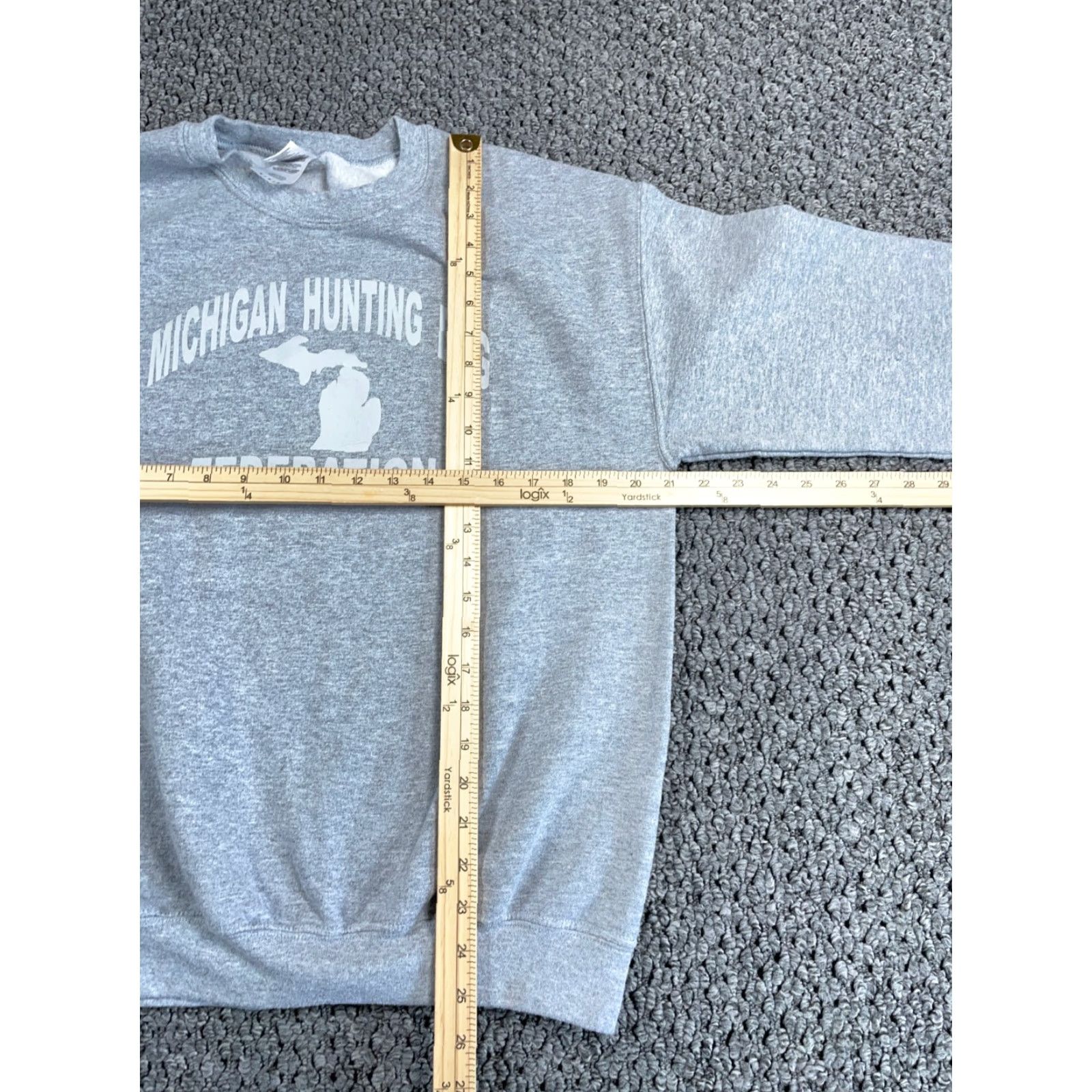 Gildan Vintage Michigan Hunting Dog Federation Sweatshirt Adult Medium Gray Crewneck Outdoor Size US M / EU 48-50 / 2 - 6 Thumbnail