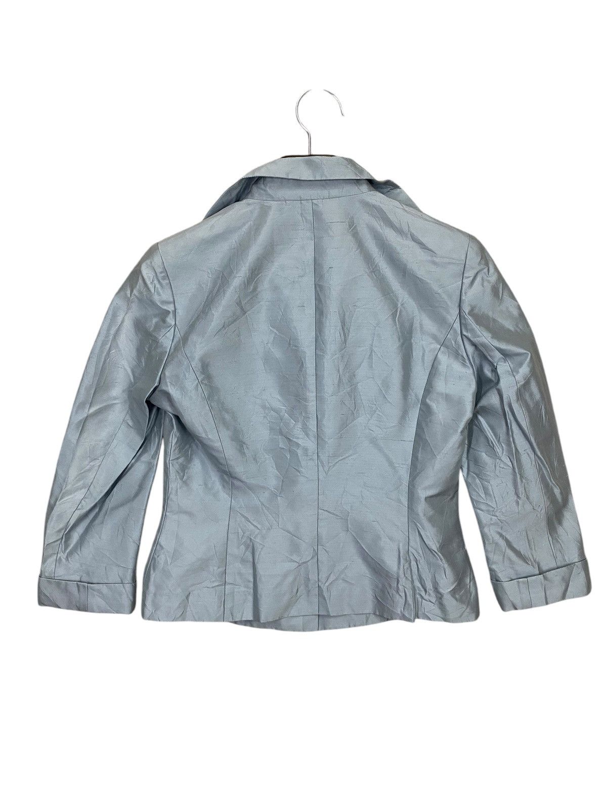 Givenchy × Vintage Vintage givenchy boutiques crop blazer silk size 38 Size S / US 4 / IT 40 - 5 Thumbnail