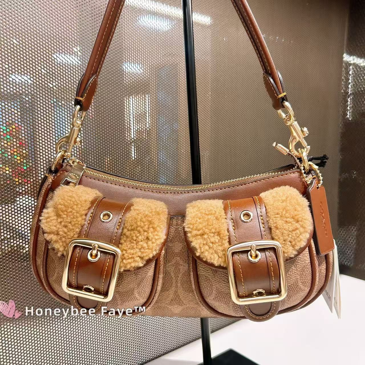 Coach Ashton Bag With Signature Canvas CCZ24 Size ONE SIZE - 1 Thumbnail