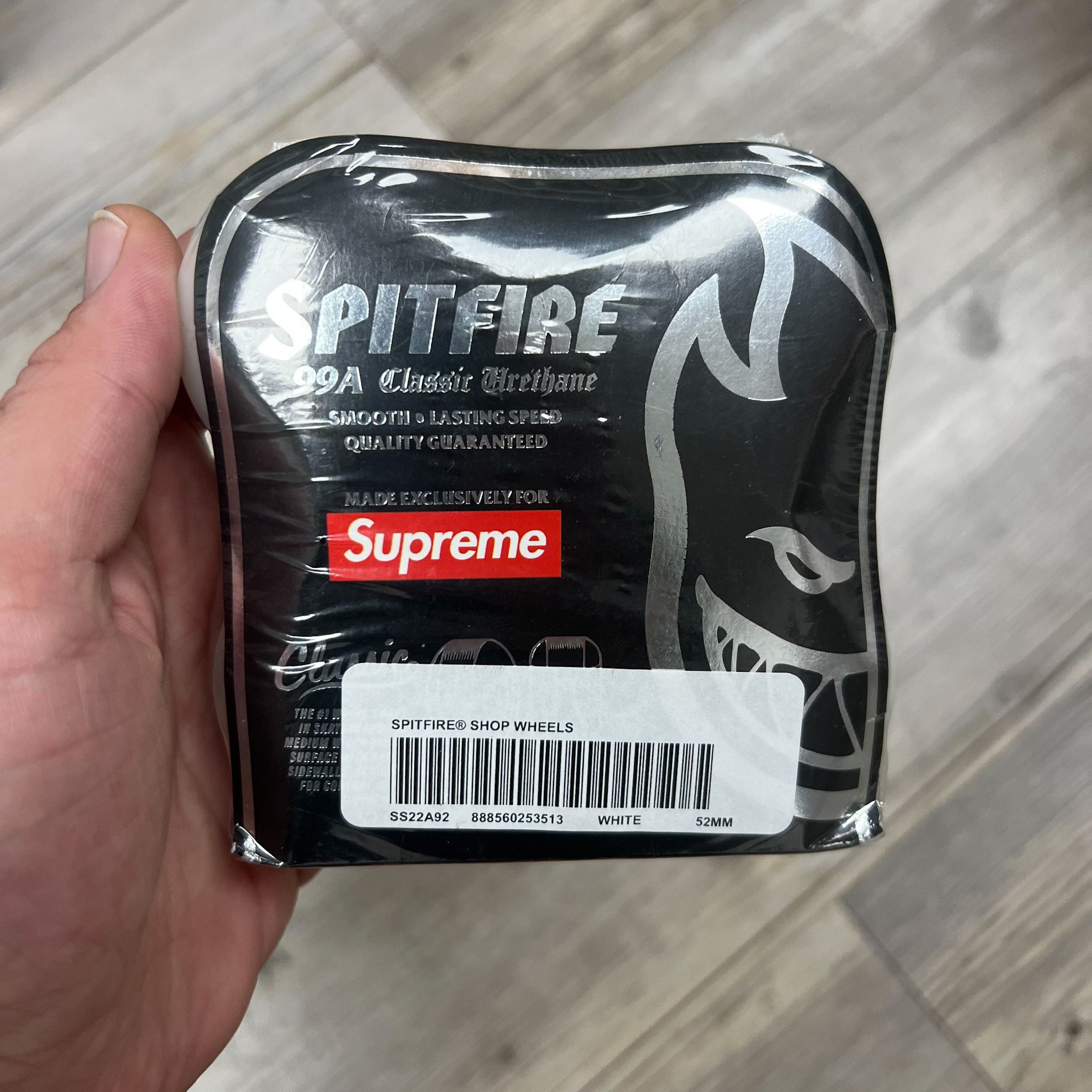 Supreme Supreme x Spitfire Shop Logo Wheels White Size ONE SIZE - 2 Thumbnail