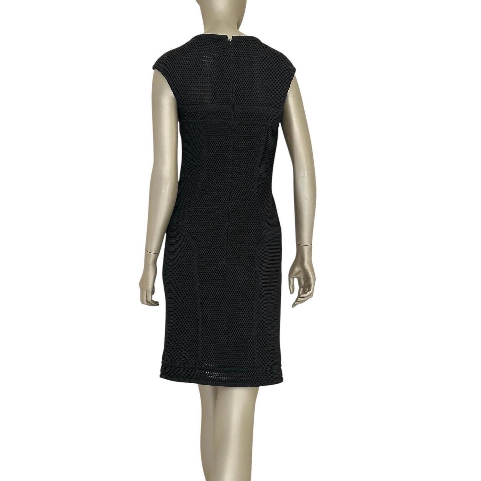 Chanel Elegant Chanel Black Tweed Skirt Suit - Sz 38/40 Size S / US 4 / IT 40 - 4 Thumbnail