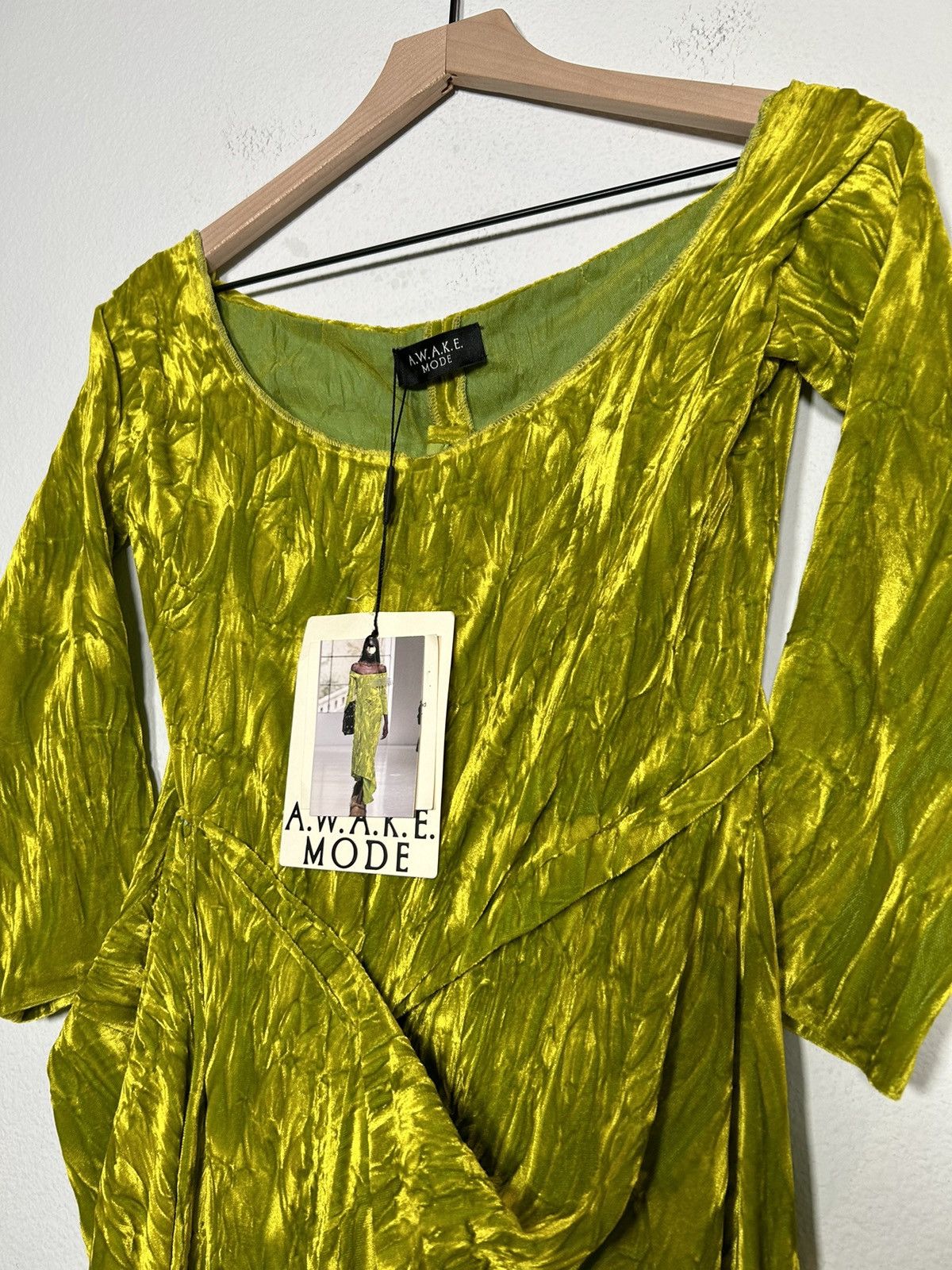 A.W.A.K.E. MODE AW23 Runway crushed velvet drape dress Size S / US 4 / IT 40 - 2 Thumbnail