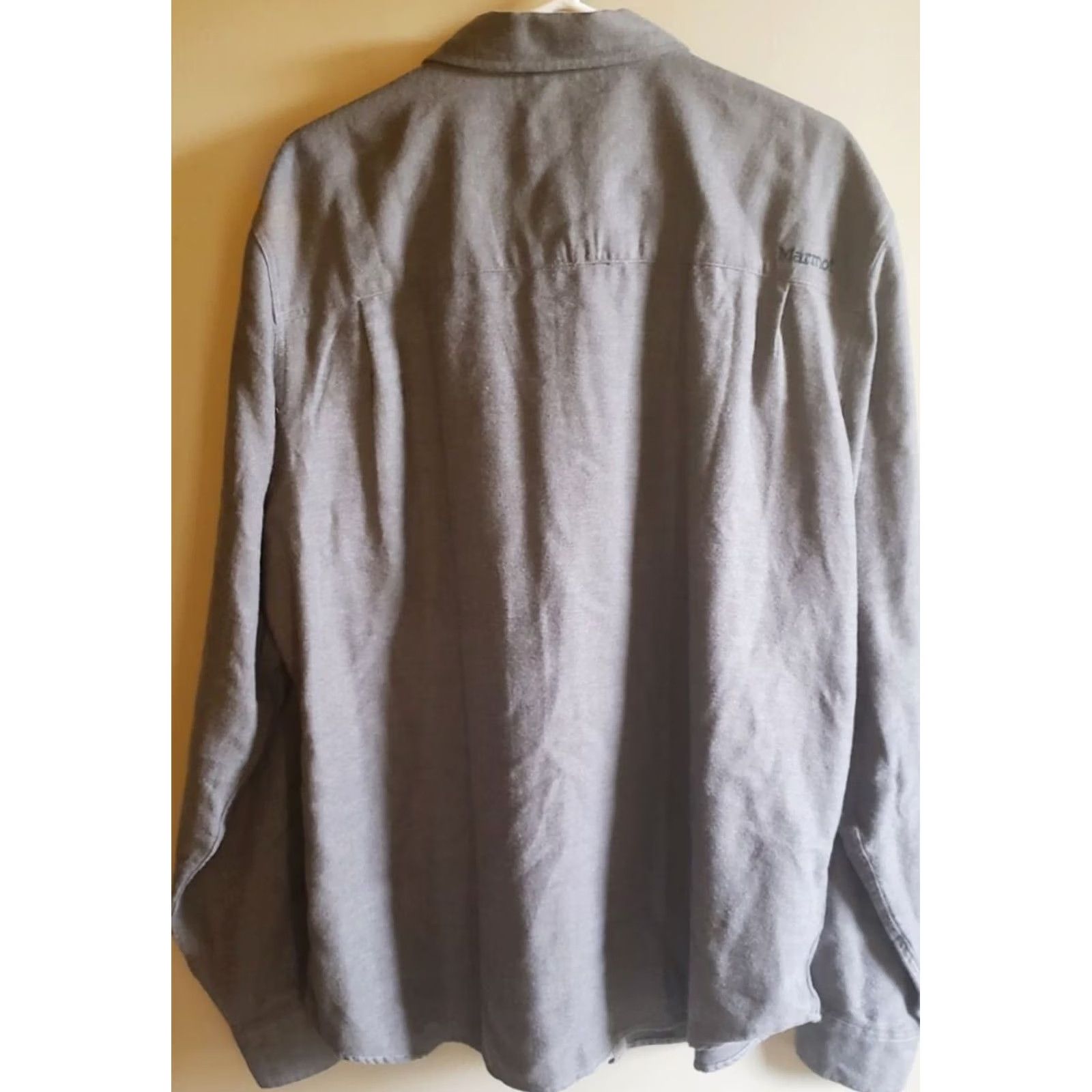 Marmot MARMOT Shirt Button Up Hiking Roll Tab Long Sleeve Gray Heather XL Mens Size US XL / EU 56 / 4 - 7 Thumbnail