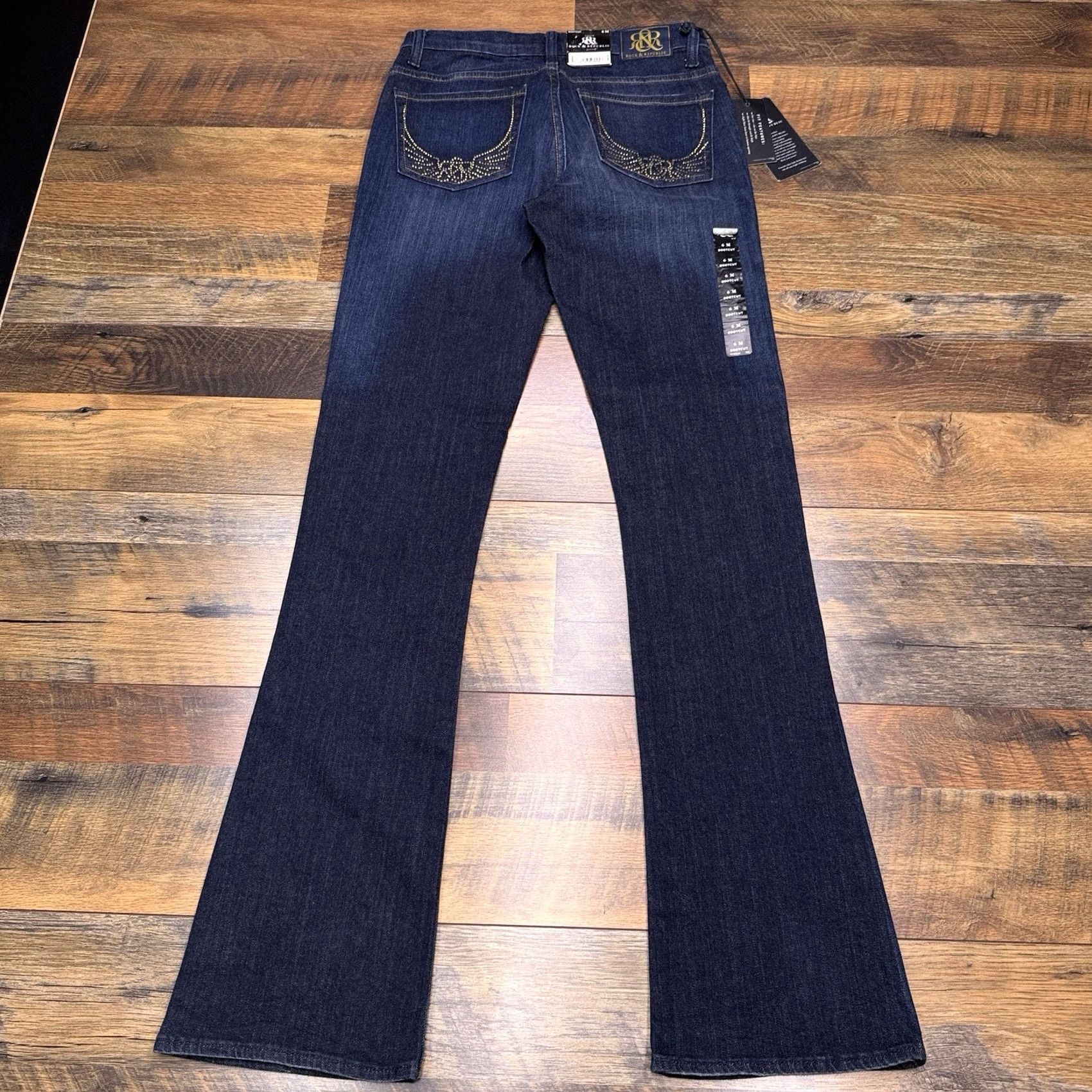 Vintage Rock & Republic Kasandra Bootcut Jeans Womens 6 Medium Mid Rise Stretch Denim Blue 5-Pocket Style Rock City 32.5in inseam Size 28" / US 6 / IT 42 - 3 Thumbnail