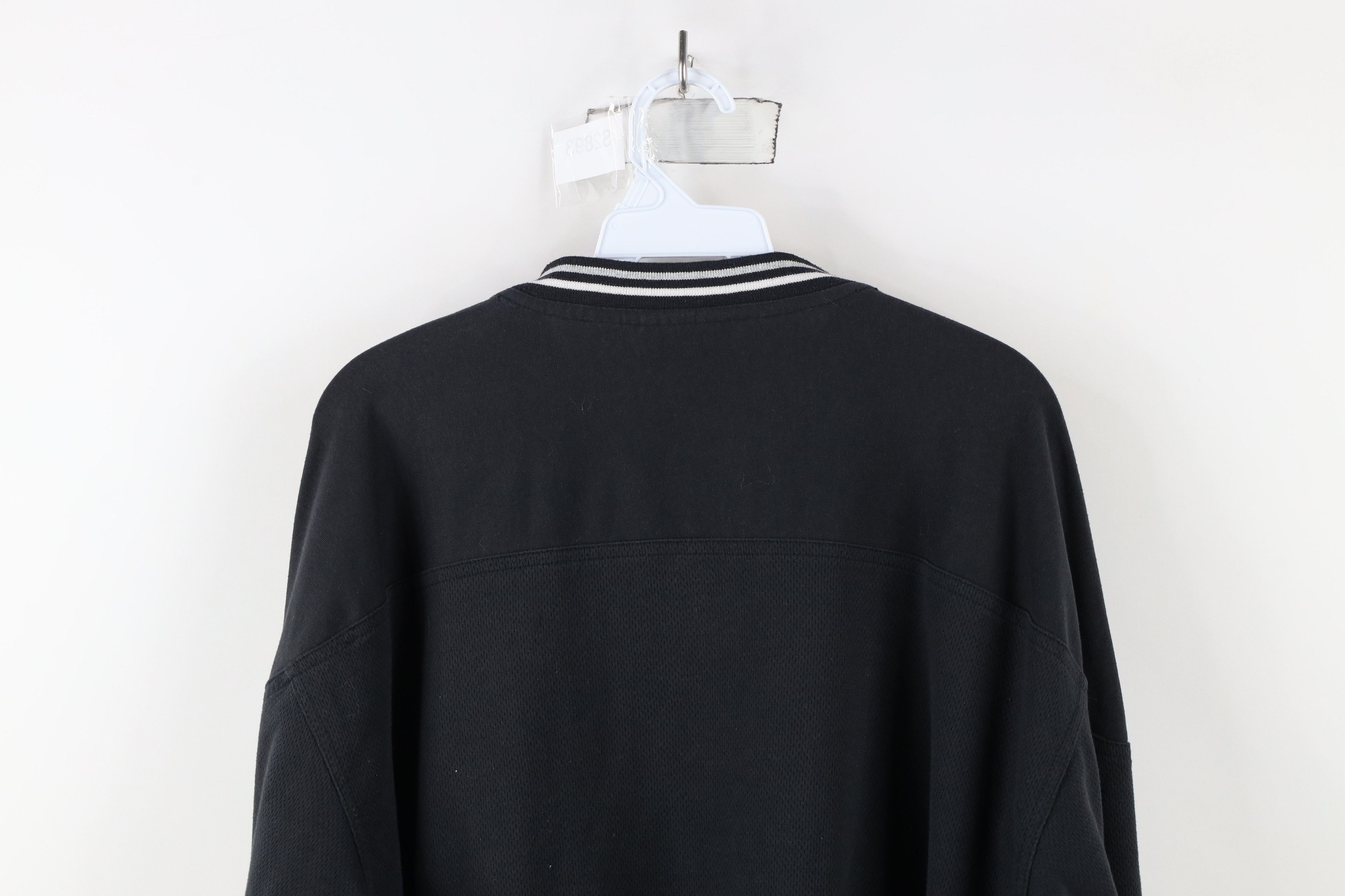 Vintage Vintage Oakland Raiders Football Jersey Long Sleeve T-Shirt Size US XL / EU 56 / 4 - 9 Thumbnail