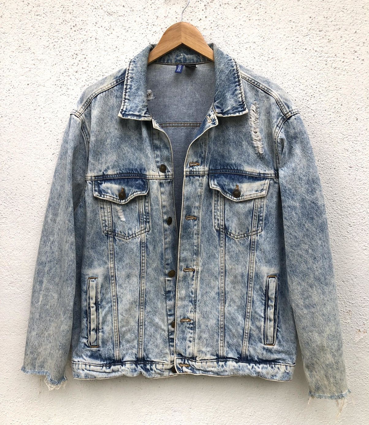 H&M DIVIDED H&M Jeans Distressed Wash Blue Denim Jacket Size US L / EU 52-54 / 3 - 4 Thumbnail